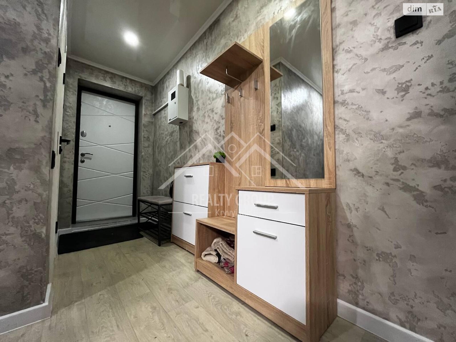 Продажа двухкомнатной квартиры в Кривом Роге, на просп. Университетский, район Металлургический фото 1