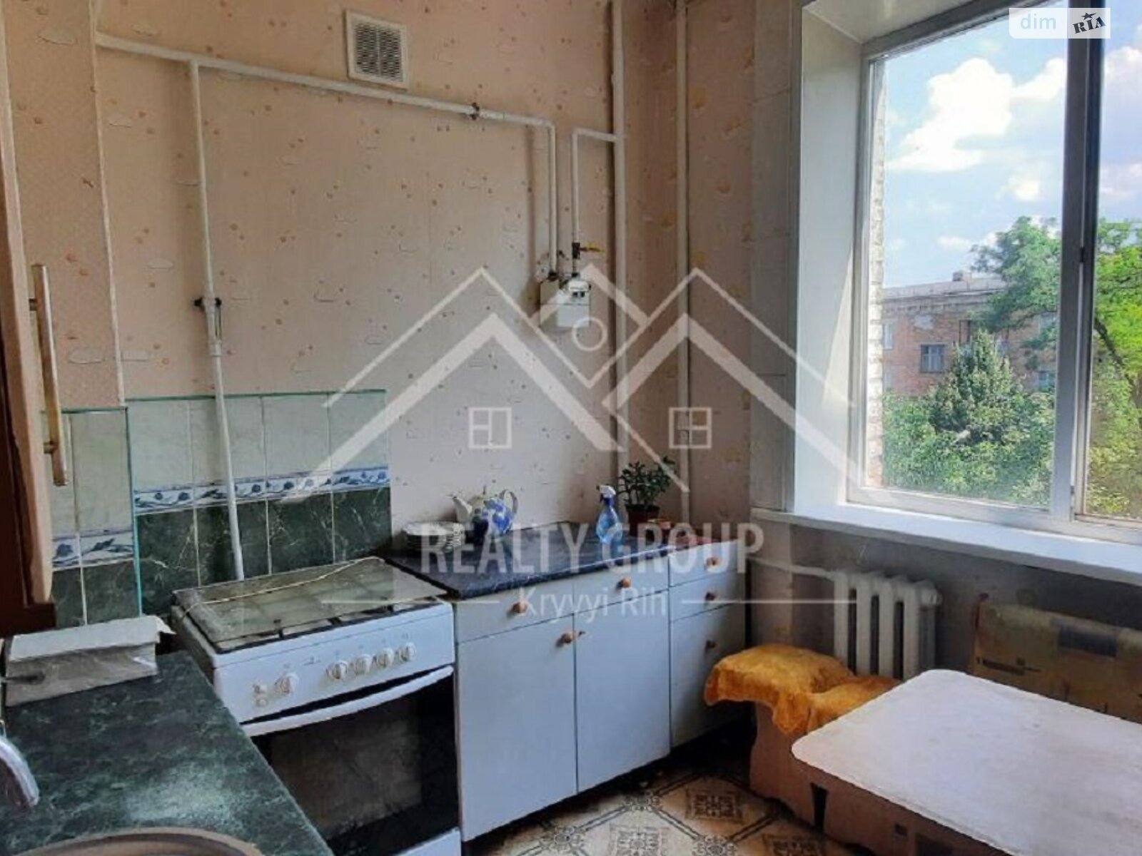 Продаж двокімнатної квартири в Кривому Розі, на вул. Вадима Гурова 9, район Металургійний фото 1 Продаж двокімнатної квартири в Кривому Розі, на вул. Вадима Гурова 9, район Металургійний фото 1