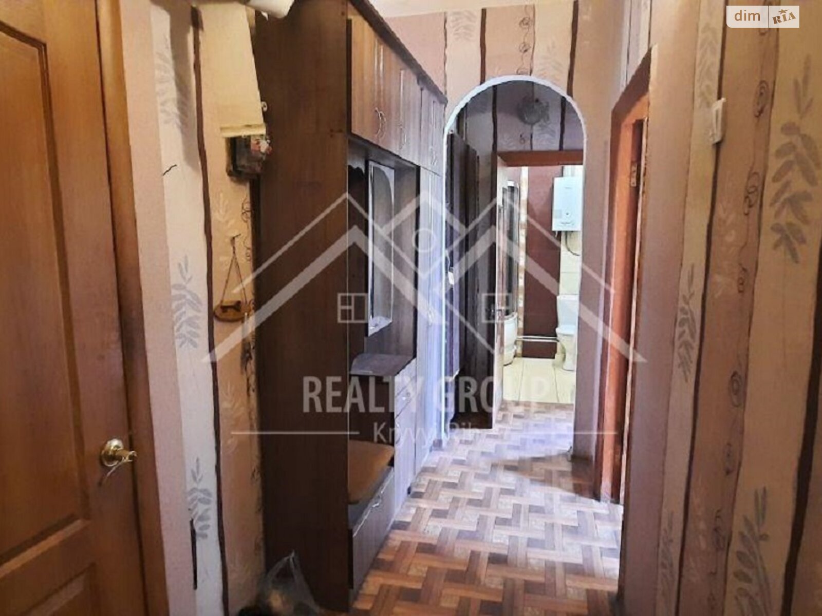 Продаж двокімнатної квартири в Кривому Розі, на вул. Вадима Гурова 9, район Металургійний фото 1 Продаж двокімнатної квартири в Кривому Розі, на вул. Вадима Гурова 9, район Металургійний фото 1