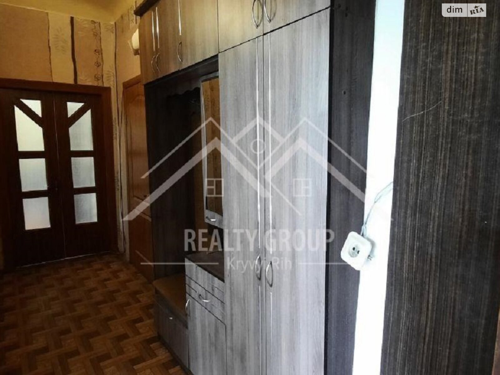 Продаж двокімнатної квартири в Кривому Розі, на вул. Вадима Гурова 9, район Металургійний фото 1 Продаж двокімнатної квартири в Кривому Розі, на вул. Вадима Гурова 9, район Металургійний фото 1