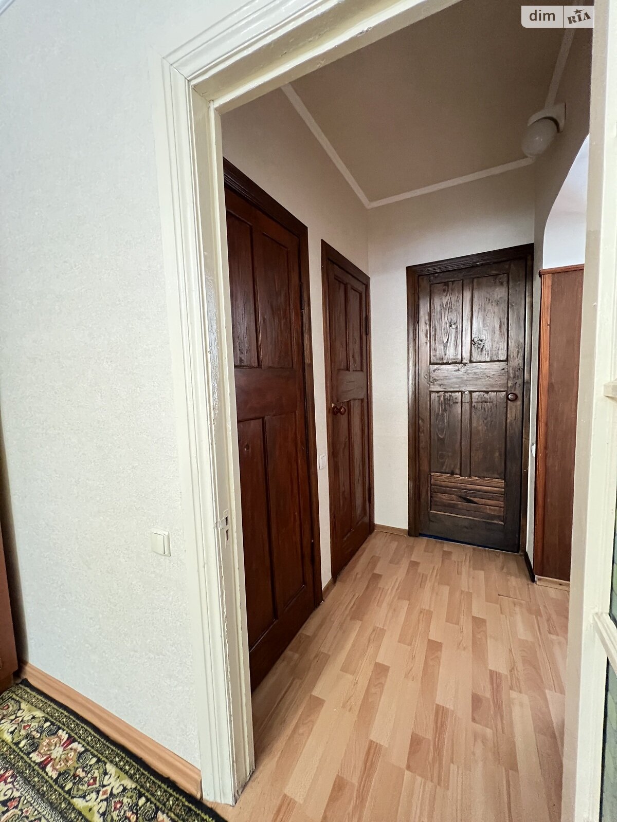 Продажа трехкомнатной квартиры в Кривом Роге, на ул. Вадима Гурова 2, район Металлургический фото 1 Продажа трехкомнатной квартиры в Кривом Роге, на ул. Вадима Гурова 2, район Металлургический фото 1