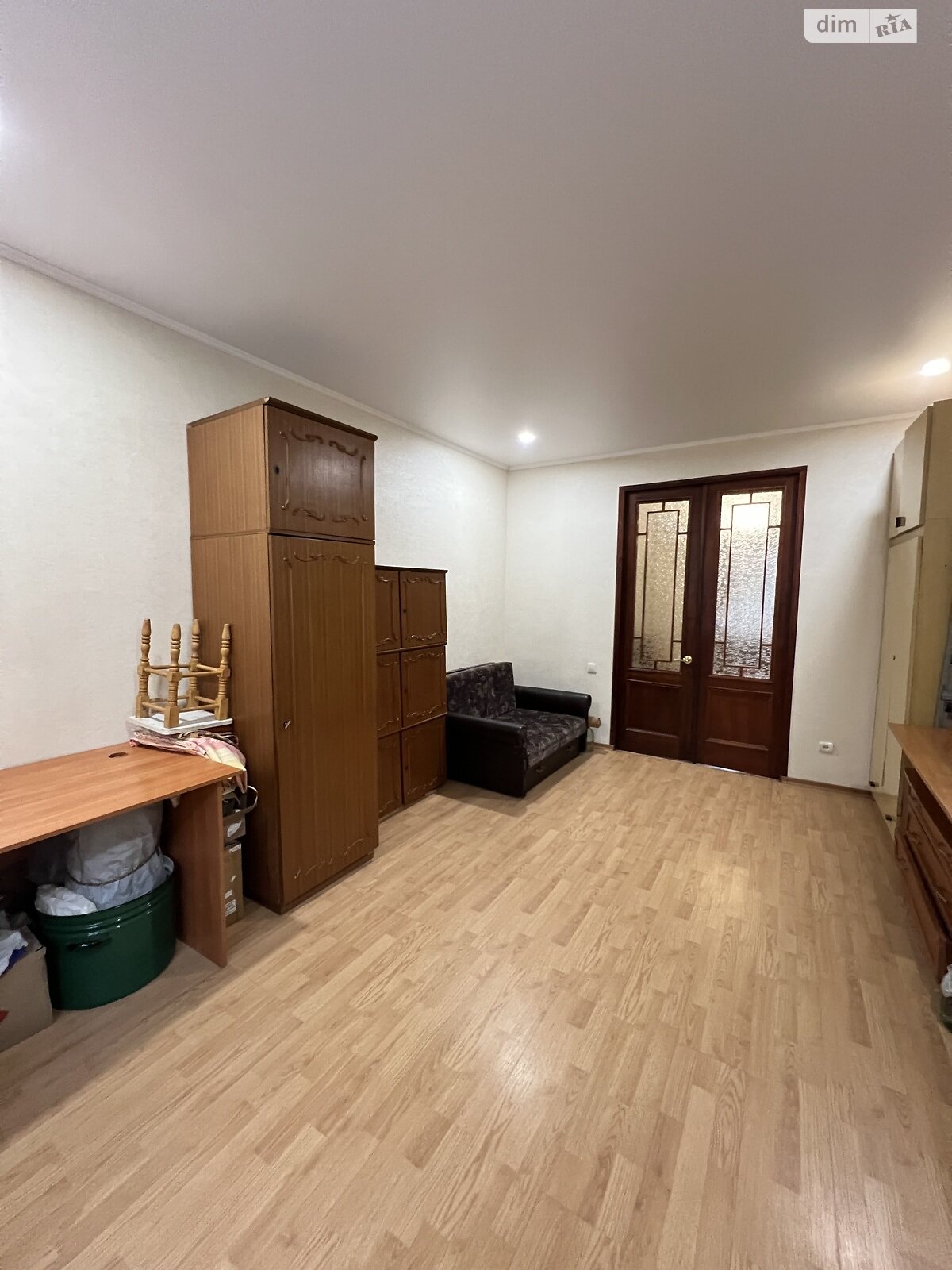 Продажа трехкомнатной квартиры в Кривом Роге, на ул. Вадима Гурова 2, район Металлургический фото 1 Продажа трехкомнатной квартиры в Кривом Роге, на ул. Вадима Гурова 2, район Металлургический фото 1