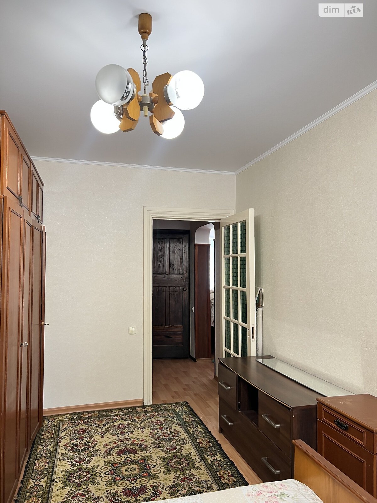 Продажа трехкомнатной квартиры в Кривом Роге, на ул. Вадима Гурова 2, район Металлургический фото 1 Продажа трехкомнатной квартиры в Кривом Роге, на ул. Вадима Гурова 2, район Металлургический фото 1