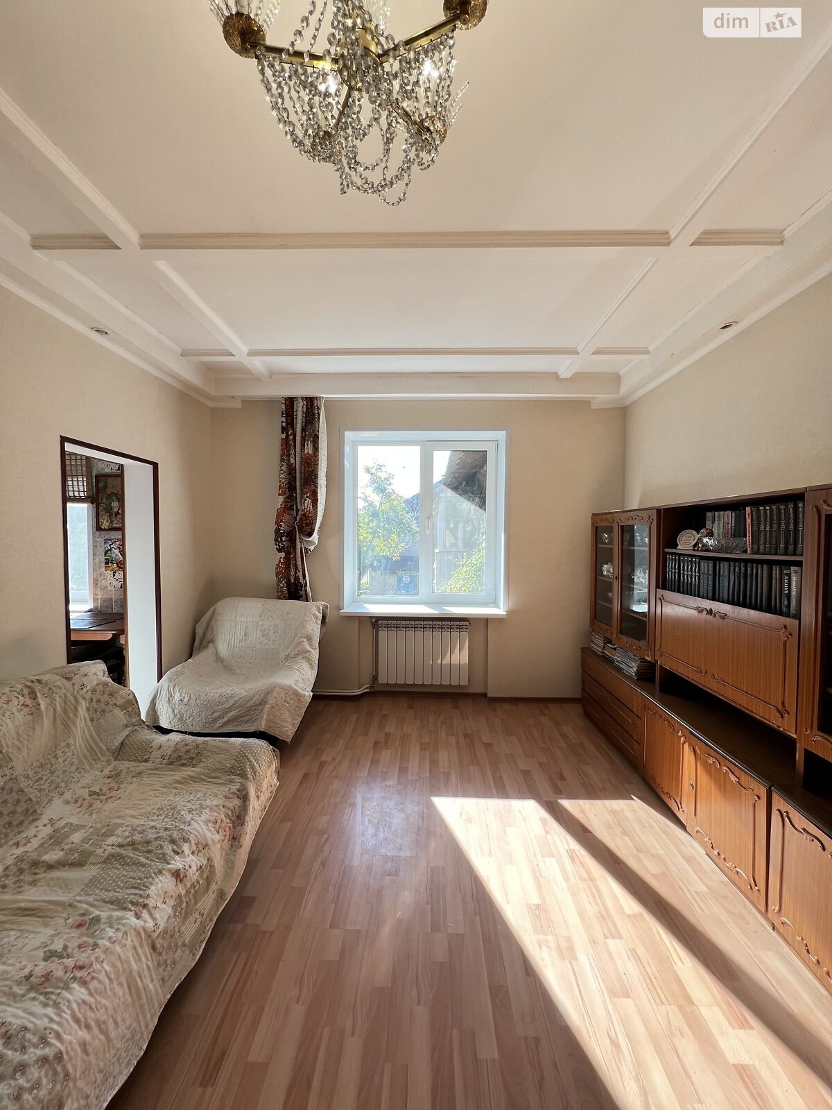 Продажа трехкомнатной квартиры в Кривом Роге, на ул. Вадима Гурова 2, район Металлургический фото 1 Продажа трехкомнатной квартиры в Кривом Роге, на ул. Вадима Гурова 2, район Металлургический фото 1