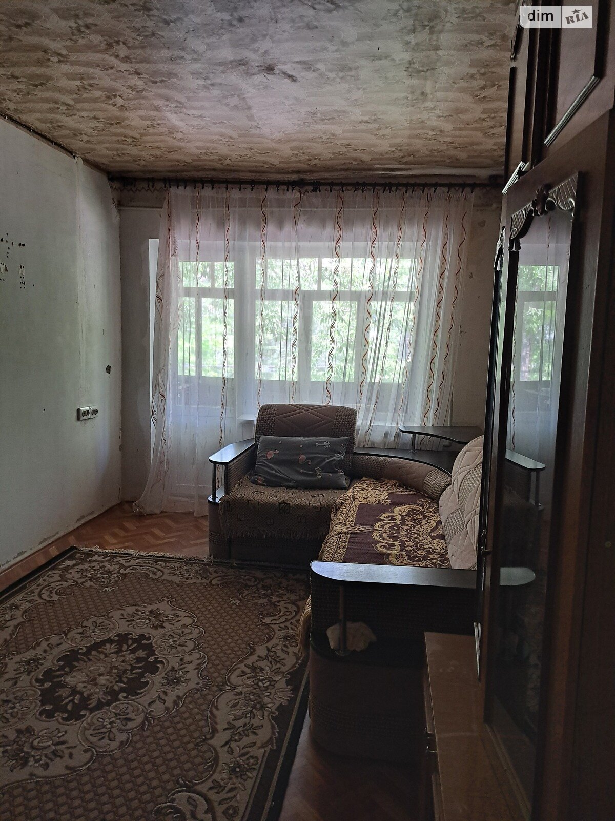 Продажа трехкомнатной квартиры в Кривом Роге, на ул. Ветеранов Труда 22, район Металлургический фото 1 Продажа трехкомнатной квартиры в Кривом Роге, на ул. Ветеранов Труда 22, район Металлургический фото 1