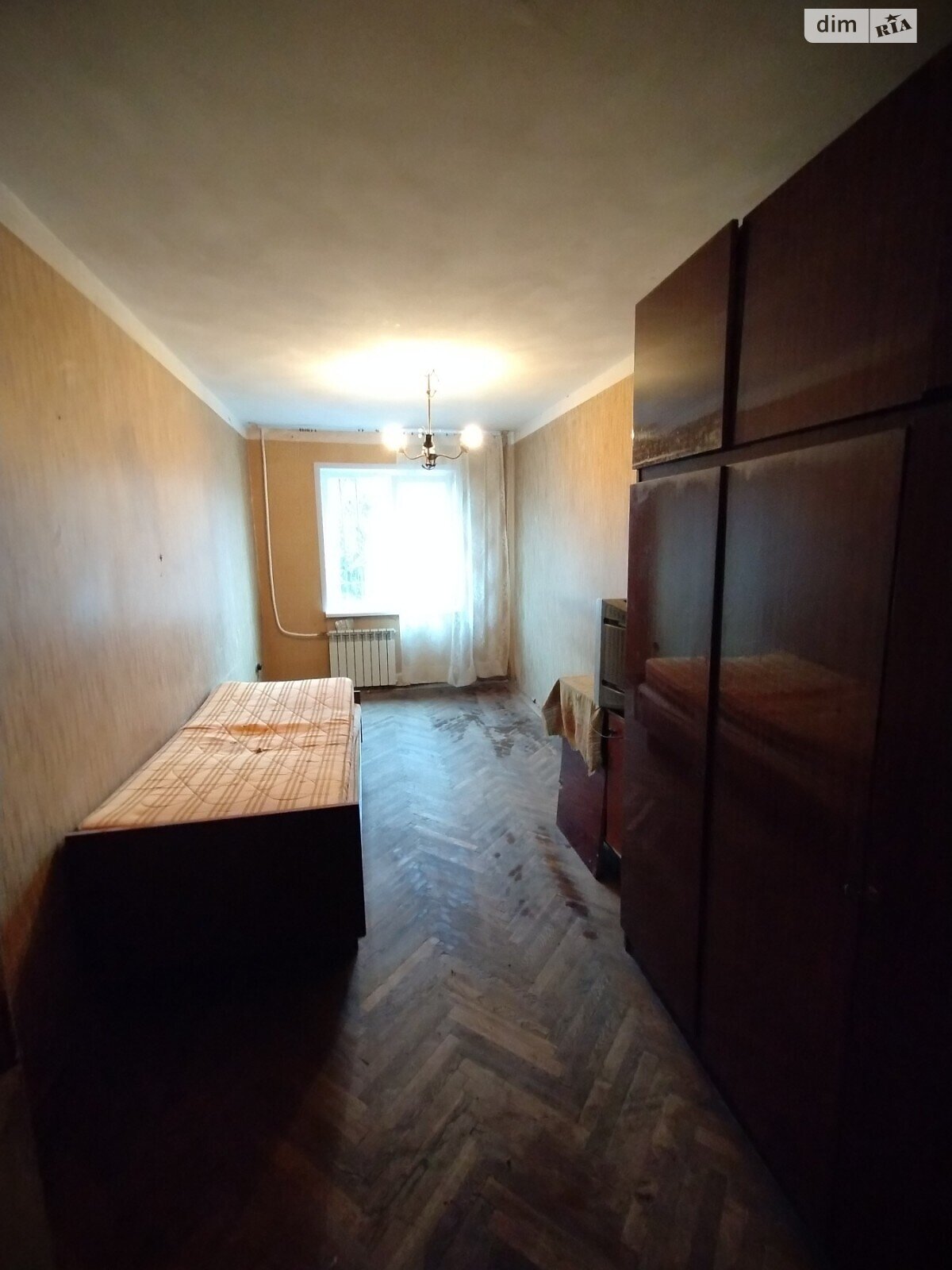 Продажа трехкомнатной квартиры в Кривом Роге, на ул. Виталия Матусевича, район Металлургический фото 1