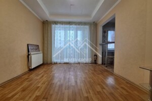 Продажа трехкомнатной квартиры в Кривом Роге, на ул. Виталия Матусевича, кв. 32, район Металлургический фото 2