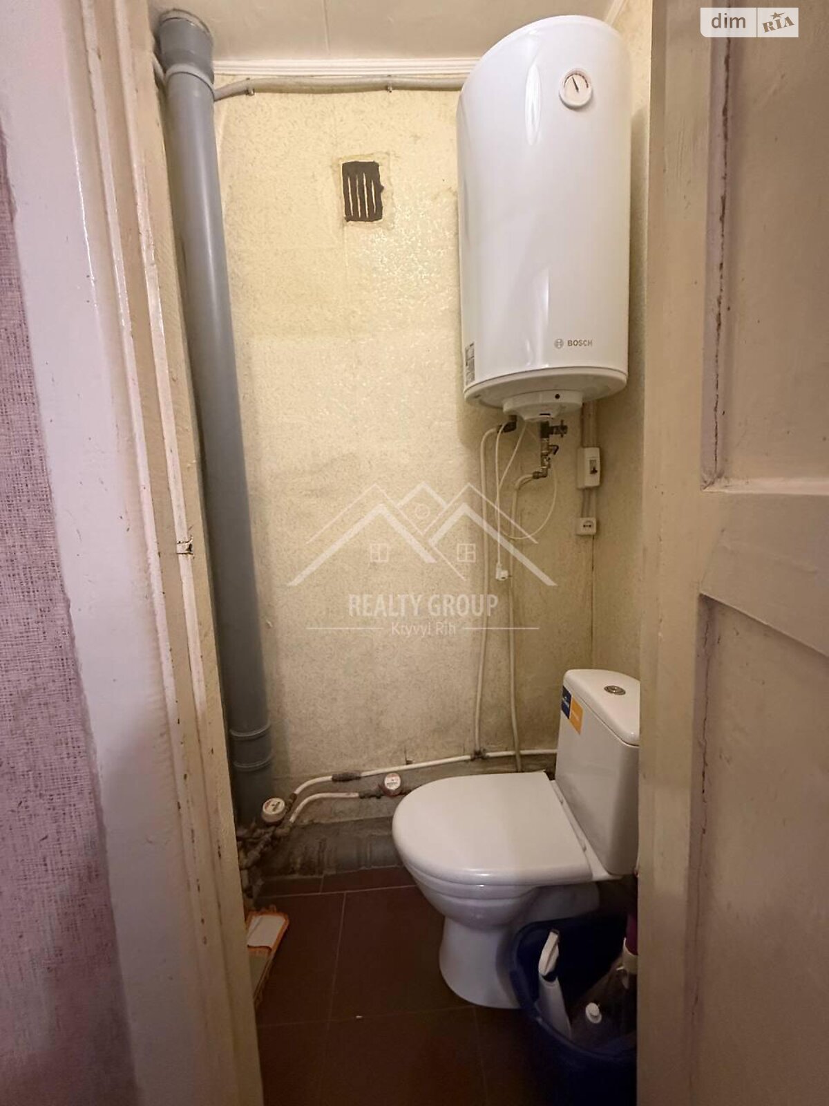 Продажа трехкомнатной квартиры в Кривом Роге, на ул. Виталия Матусевича 28, район Металлургический фото 1 Продажа трехкомнатной квартиры в Кривом Роге, на ул. Виталия Матусевича 28, район Металлургический фото 1