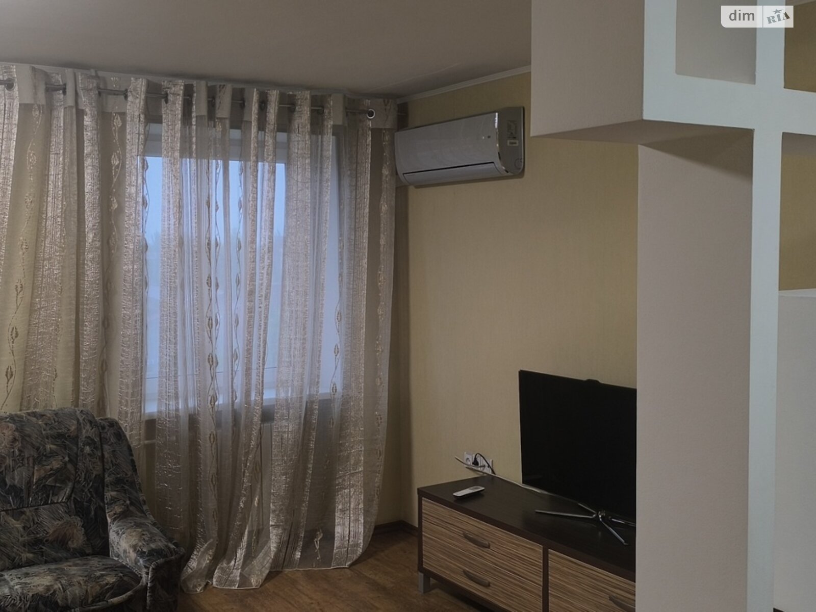 Продаж трикімнатної квартири в Кривому Розі, на вул. Віталія Матусевича 2А, район Металургійний фото 1 Продаж трикімнатної квартири в Кривому Розі, на вул. Віталія Матусевича 2А, район Металургійний фото 1