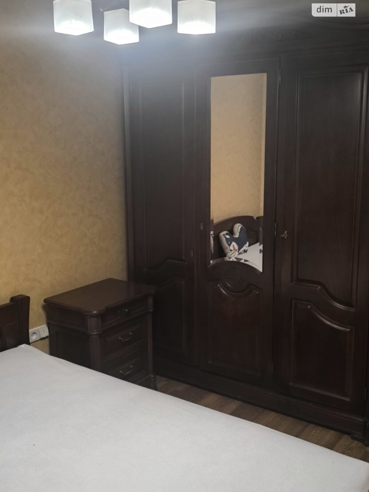 Продаж трикімнатної квартири в Кривому Розі, на вул. Віталія Матусевича 2А, район Металургійний фото 1 Продаж трикімнатної квартири в Кривому Розі, на вул. Віталія Матусевича 2А, район Металургійний фото 1