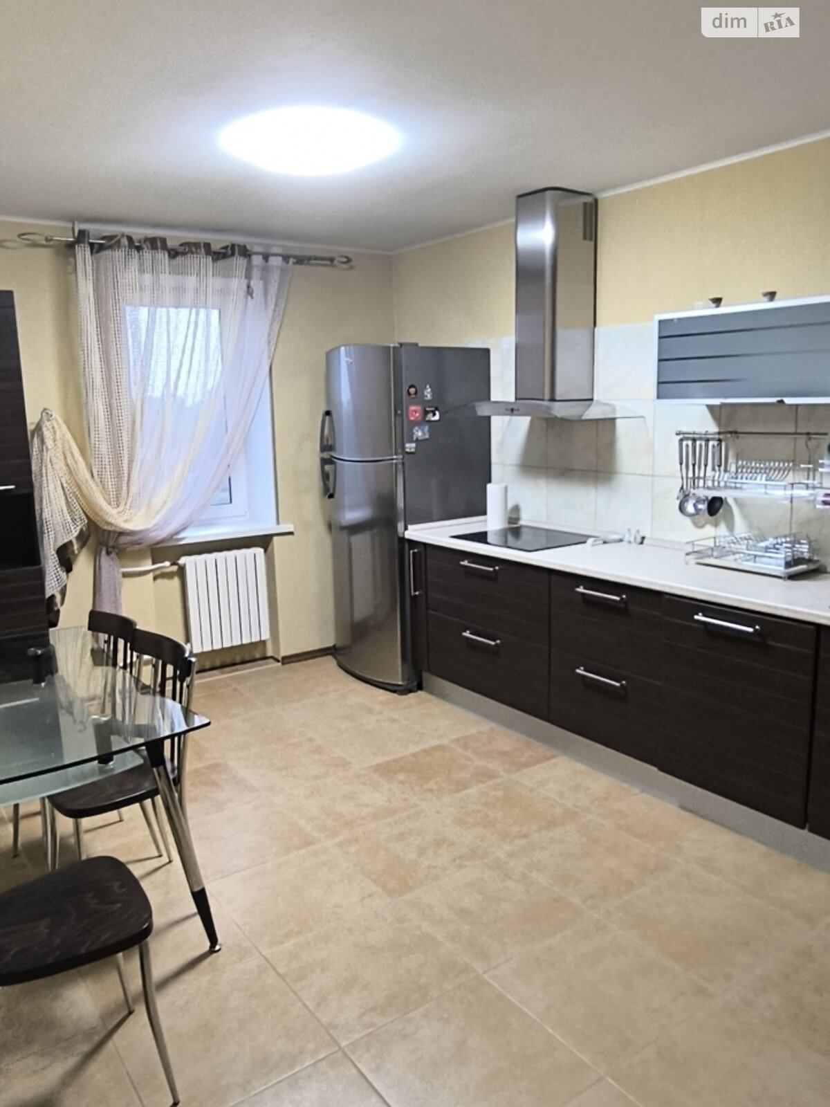 Продаж трикімнатної квартири в Кривому Розі, на вул. Віталія Матусевича 2А, район Металургійний фото 1 Продаж трикімнатної квартири в Кривому Розі, на вул. Віталія Матусевича 2А, район Металургійний фото 1