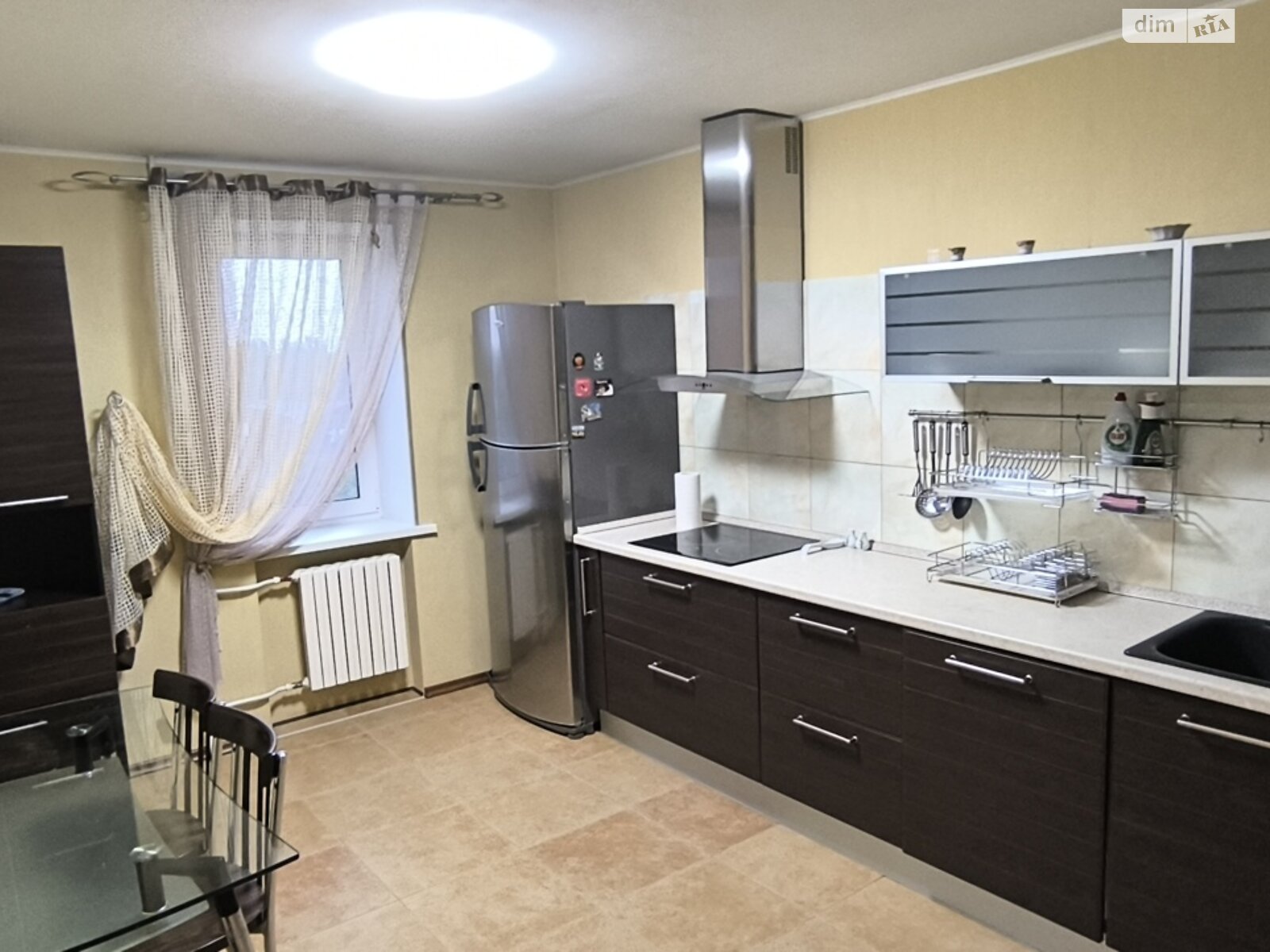 Продаж трикімнатної квартири в Кривому Розі, на вул. Віталія Матусевича 2А, район Металургійний фото 1 Продаж трикімнатної квартири в Кривому Розі, на вул. Віталія Матусевича 2А, район Металургійний фото 1
