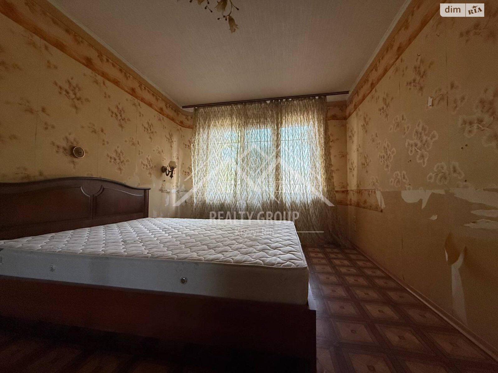 Продаж трикімнатної квартири в Кривому Розі, на вул. Віталія Матусевича 30, район Металургійний фото 1 Продаж трикімнатної квартири в Кривому Розі, на вул. Віталія Матусевича 30, район Металургійний фото 1
