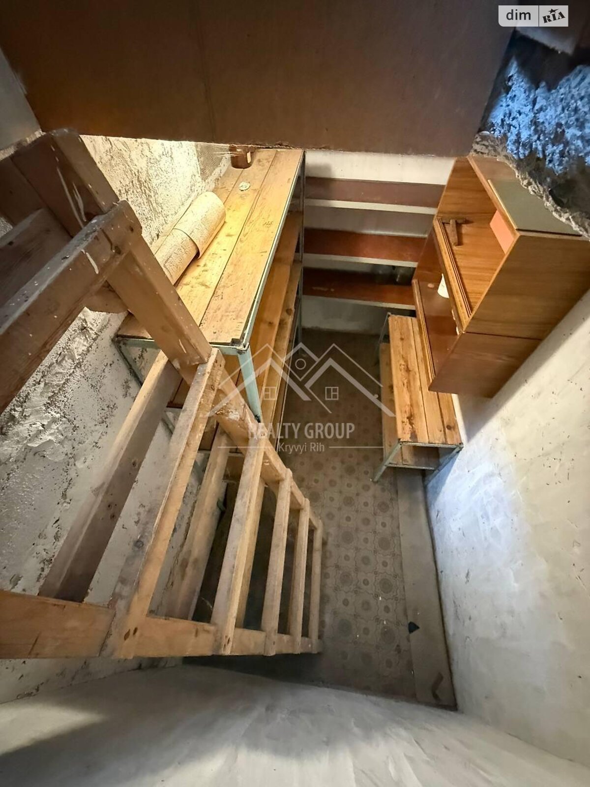 Продаж трикімнатної квартири в Кривому Розі, на вул. Віталія Матусевича 30, район Металургійний фото 1 Продаж трикімнатної квартири в Кривому Розі, на вул. Віталія Матусевича 30, район Металургійний фото 1