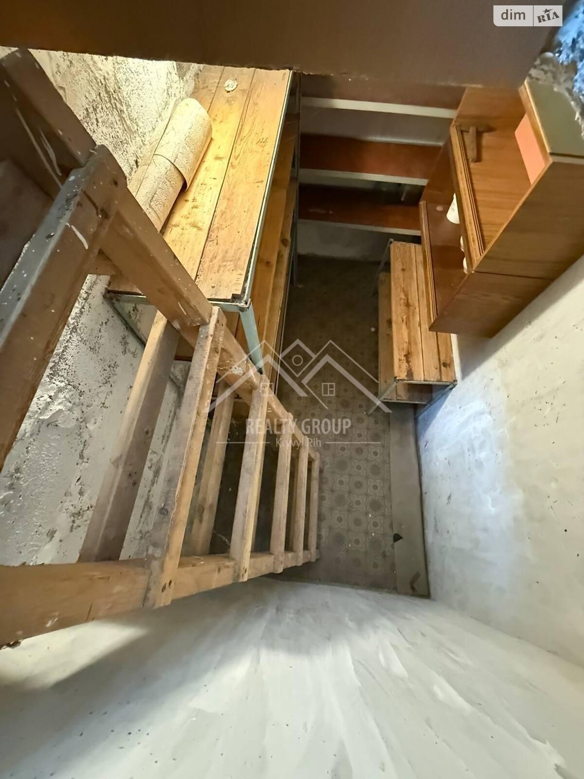 Продаж трикімнатної квартири в Кривому Розі, на вул. Віталія Матусевича 30, район Металургійний фото 1 Продаж трикімнатної квартири в Кривому Розі, на вул. Віталія Матусевича 30, район Металургійний фото 1