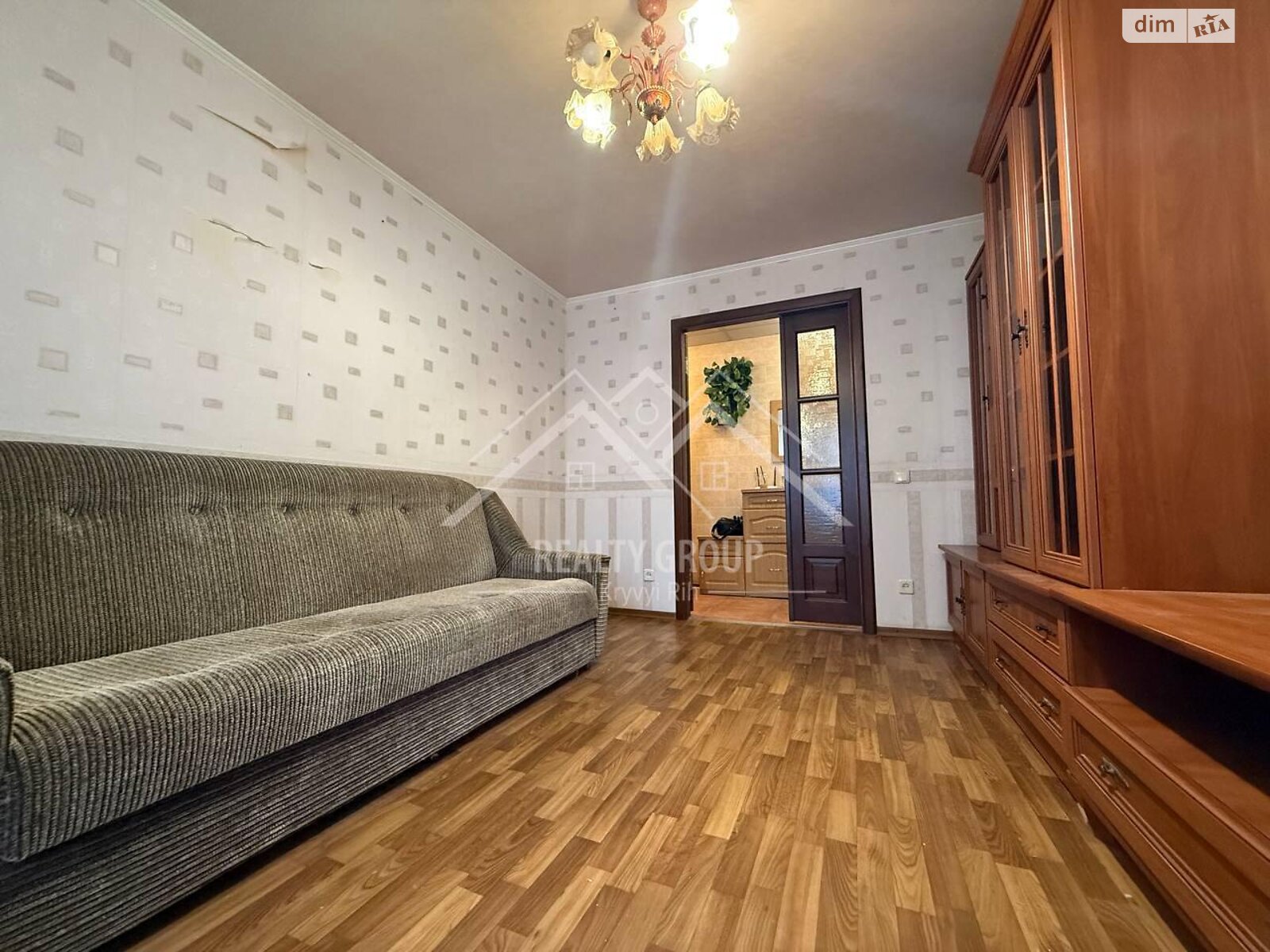 Продаж трикімнатної квартири в Кривому Розі, на вул. Віталія Матусевича 30, район Металургійний фото 1 Продаж трикімнатної квартири в Кривому Розі, на вул. Віталія Матусевича 30, район Металургійний фото 1
