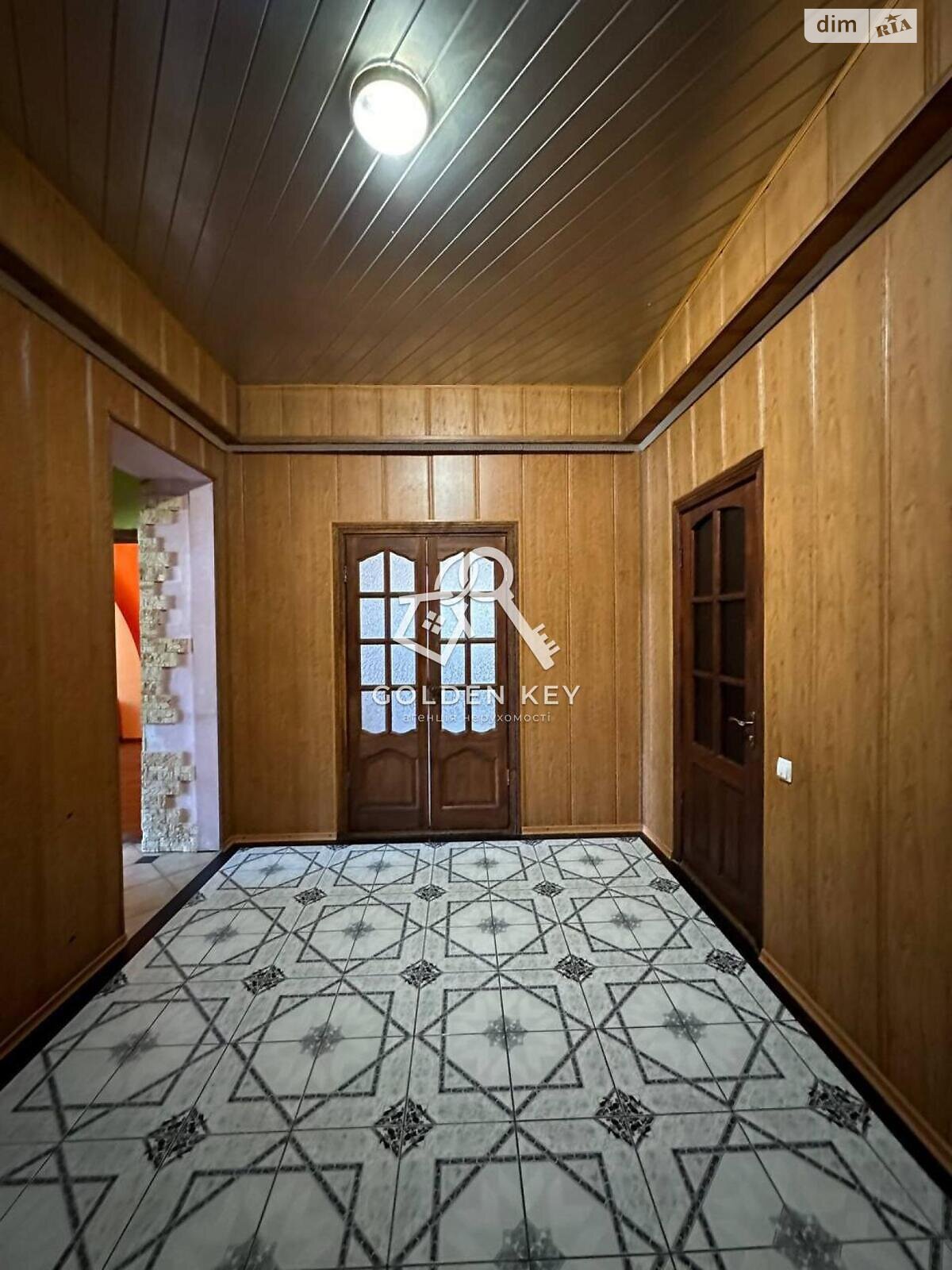 Продажа трехкомнатной квартиры в Кривом Роге, на ул. Вокзальная 4, район Металлургический фото 1 Продажа трехкомнатной квартиры в Кривом Роге, на ул. Вокзальная 4, район Металлургический фото 1
