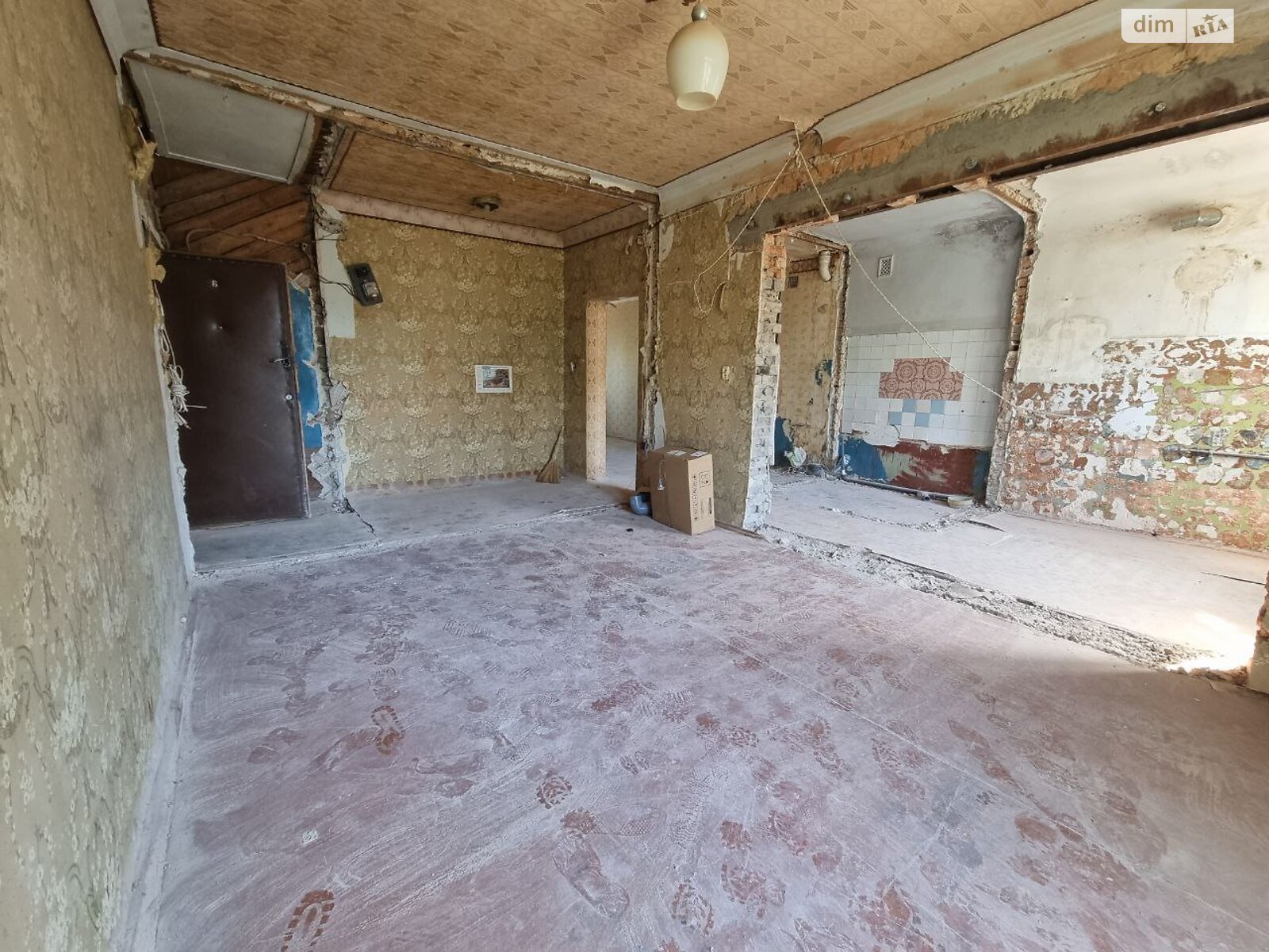 Продаж двокімнатної квартири в Кривому Розі, на вул. Юрія Камінського 16, район Металургійний фото 1 Продаж двокімнатної квартири в Кривому Розі, на вул. Юрія Камінського 16, район Металургійний фото 1