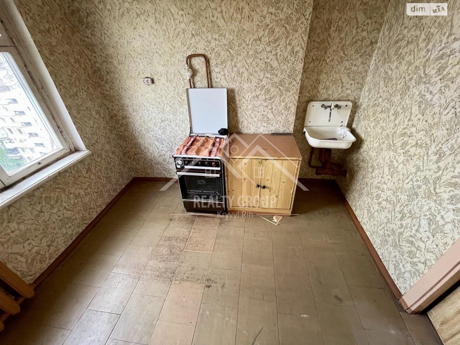 Продажа трехкомнатной квартиры в Кривом Роге, на ул. 4-й Заречный микрорайон 25, район Покровский фото 1 Продажа трехкомнатной квартиры в Кривом Роге, на ул. 4-й Заречный микрорайон 25, район Покровский фото 1