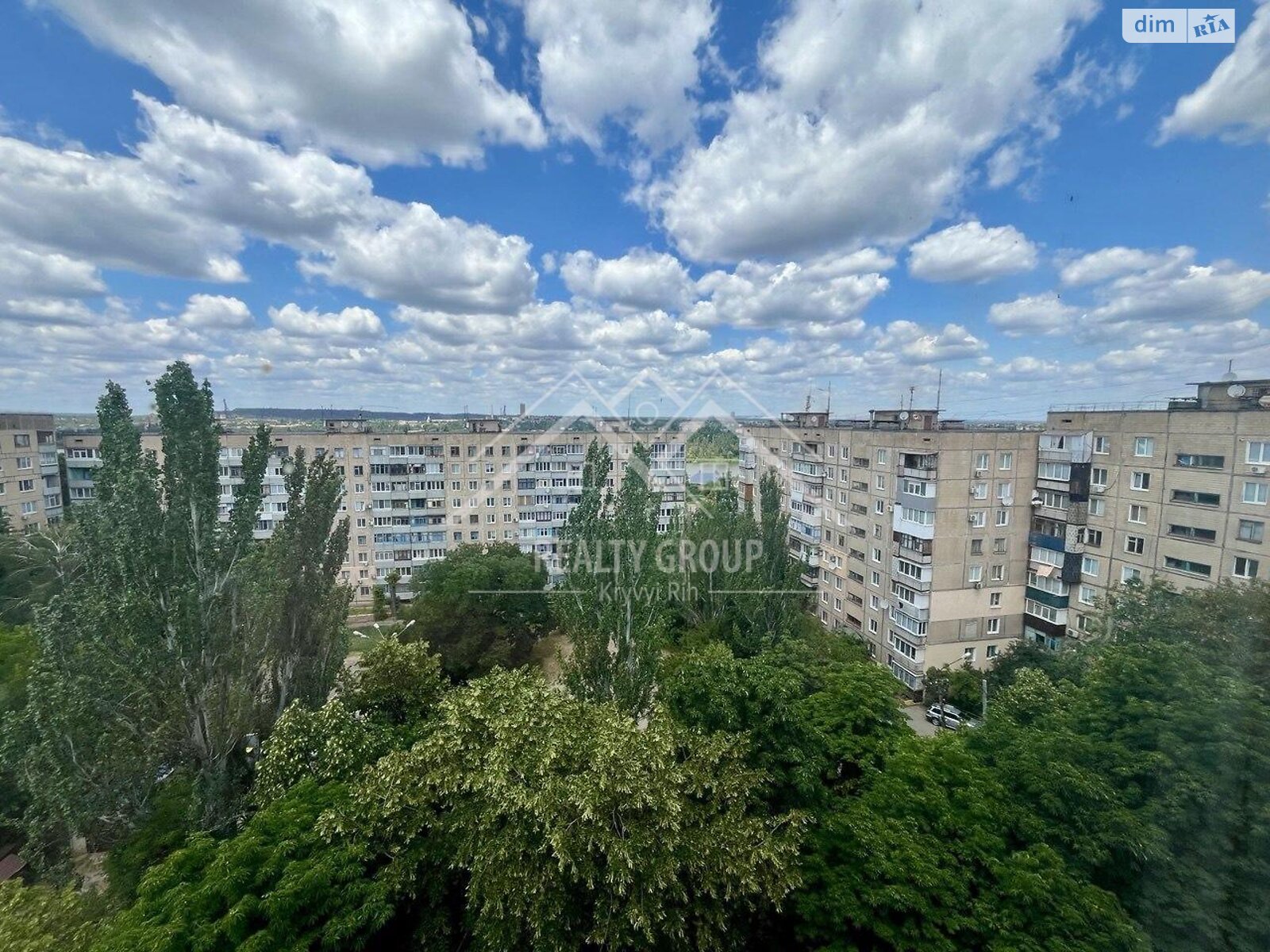Продажа трехкомнатной квартиры в Кривом Роге, на ул. 4-й Заречный микрорайон 25, район Покровский фото 1 Продажа трехкомнатной квартиры в Кривом Роге, на ул. 4-й Заречный микрорайон 25, район Покровский фото 1