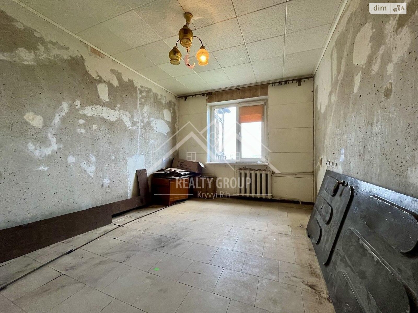 Продажа трехкомнатной квартиры в Кривом Роге, на ул. 4-й Заречный микрорайон 25, район Покровский фото 1 Продажа трехкомнатной квартиры в Кривом Роге, на ул. 4-й Заречный микрорайон 25, район Покровский фото 1