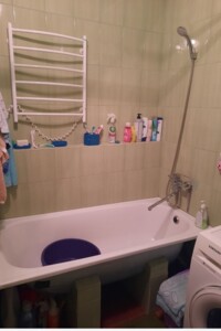 Продаж трикімнатної квартири в Кривому Розі, на вул. 4-й Зарічний мікрорайон 10, район Покровський фото 2