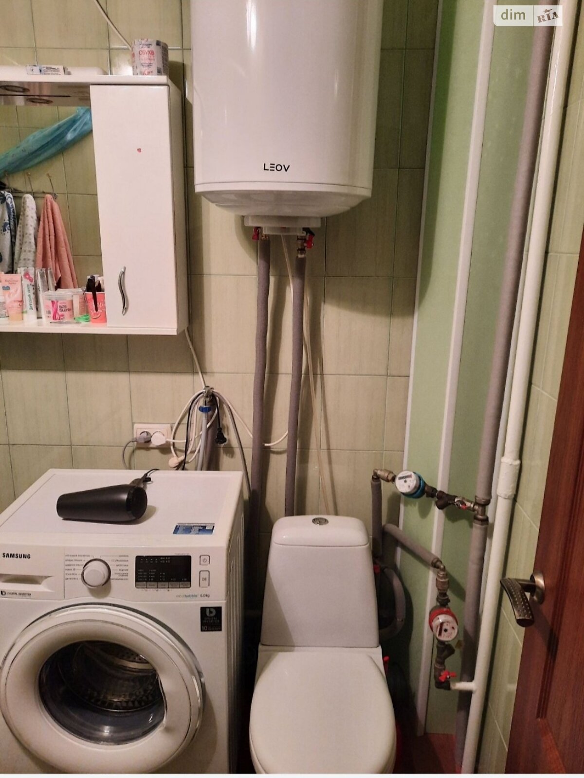 Продаж трикімнатної квартири в Кривому Розі, на вул. 4-й Зарічний мікрорайон 10, район Покровський фото 1