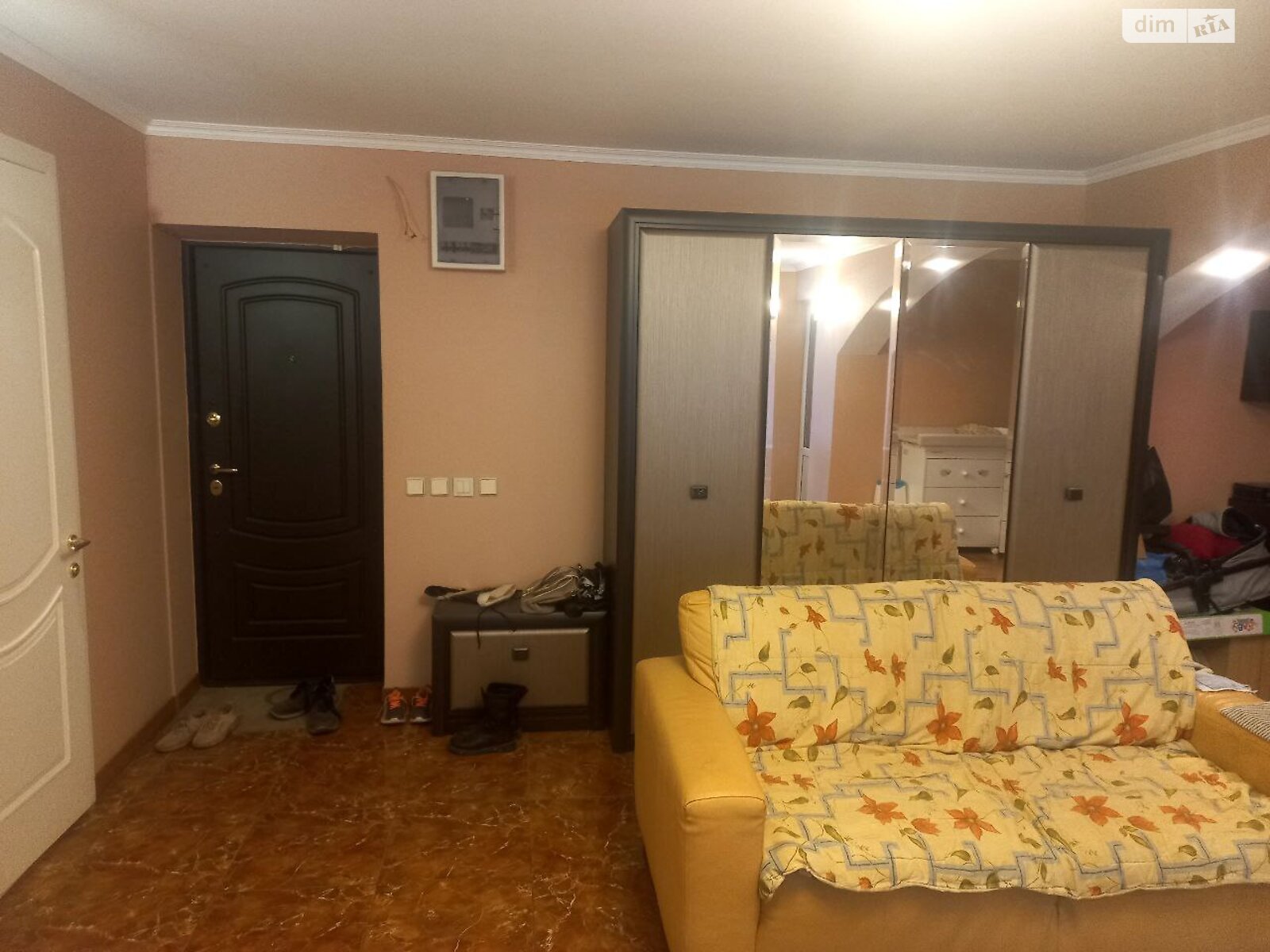 Продажа однокомнатной квартиры в Кривом Роге, на ул. 5-й Заречный микрорайон 20, район Покровский фото 1 Продажа однокомнатной квартиры в Кривом Роге, на ул. 5-й Заречный микрорайон 20, район Покровский фото 1