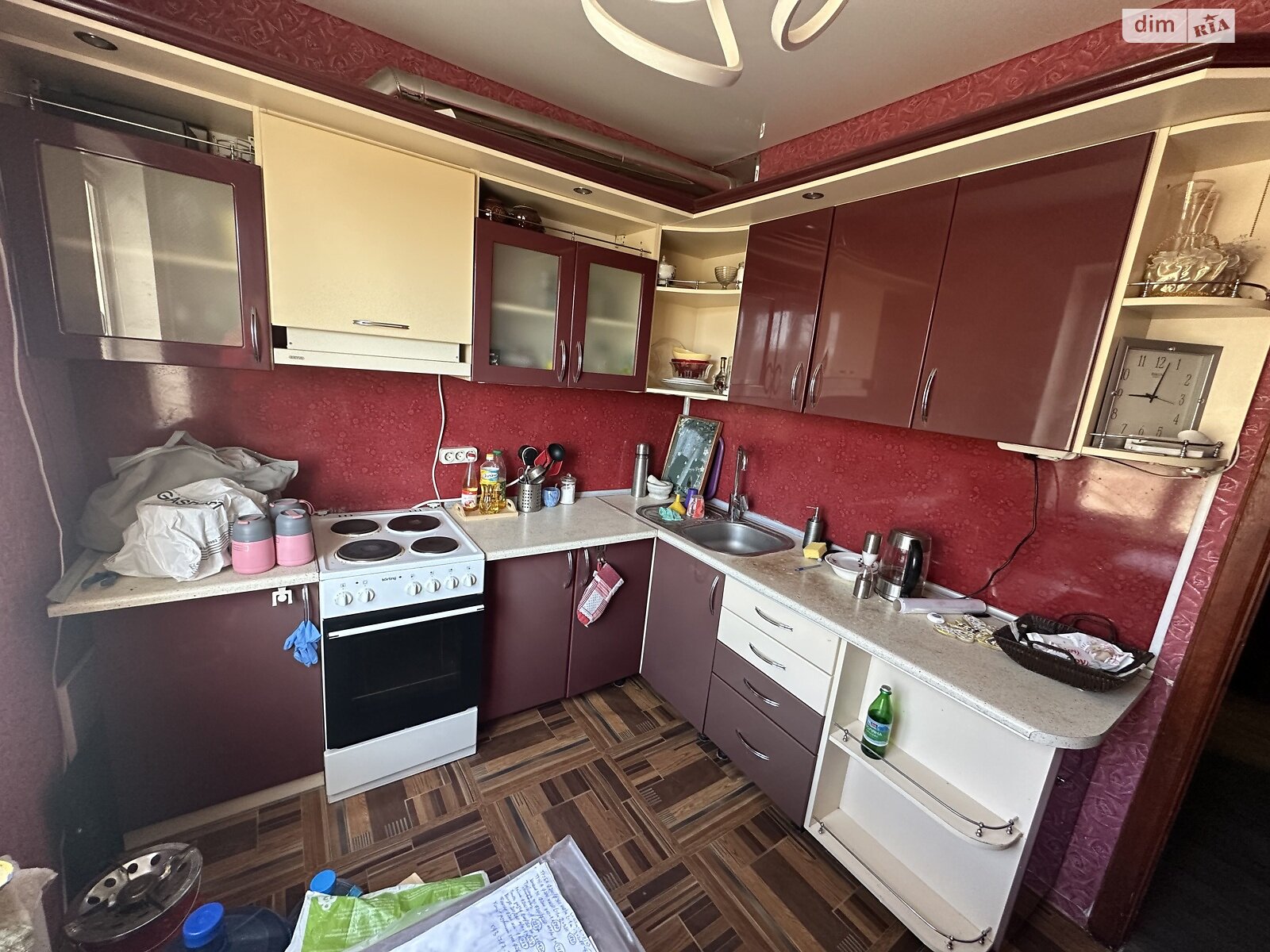 Продажа трехкомнатной квартиры в Кривом Роге, на ул. 5-й Заречный микрорайон 81, район Покровский фото 1 Продажа трехкомнатной квартиры в Кривом Роге, на ул. 5-й Заречный микрорайон 81, район Покровский фото 1