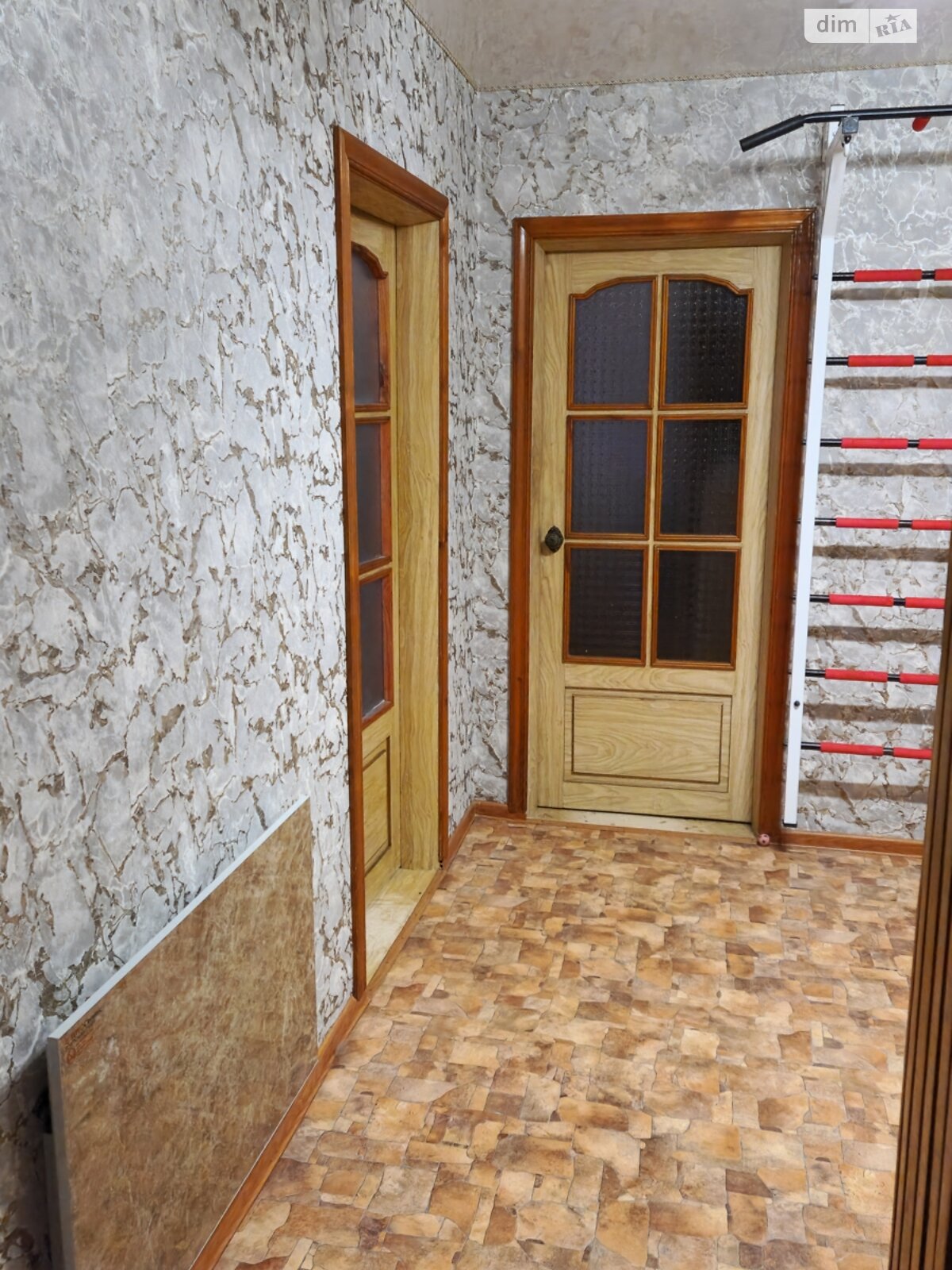 Продаж трикімнатної квартири в Кривому Розі, на вул. 5-й Зарічний мікрорайон 72, район Покровський фото 1 Продаж трикімнатної квартири в Кривому Розі, на вул. 5-й Зарічний мікрорайон 72, район Покровський фото 1