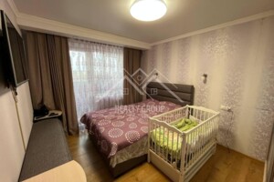 Продаж чотирикімнатної квартири в Кривому Розі, на вул. 5-й Зарічний мікрорайон 91, район Покровський фото 2
