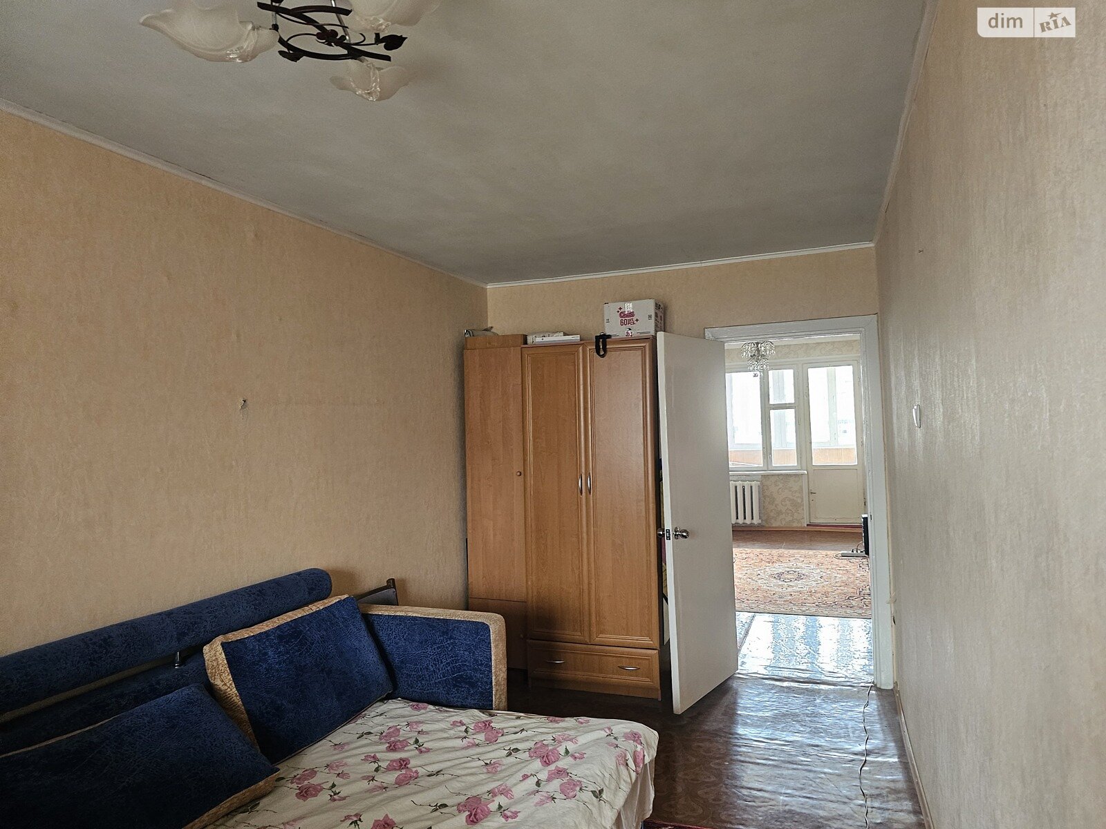 Продаж трикімнатної квартири в Кривому Розі, на вул. 5-й Зарічний мікрорайон 27, район Покровський фото 1