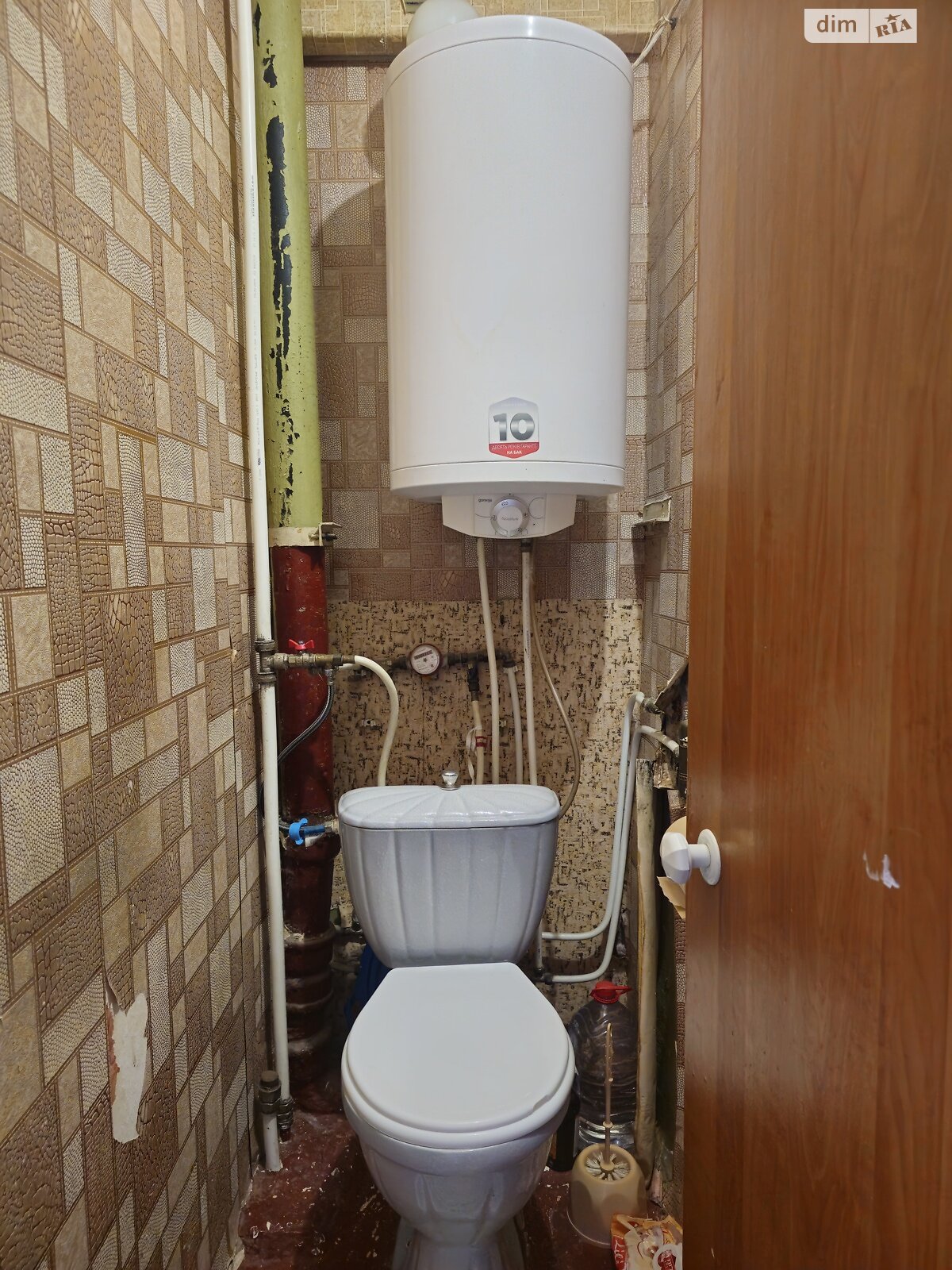 Продаж трикімнатної квартири в Кривому Розі, на вул. 5-й Зарічний мікрорайон 27, район Покровський фото 1