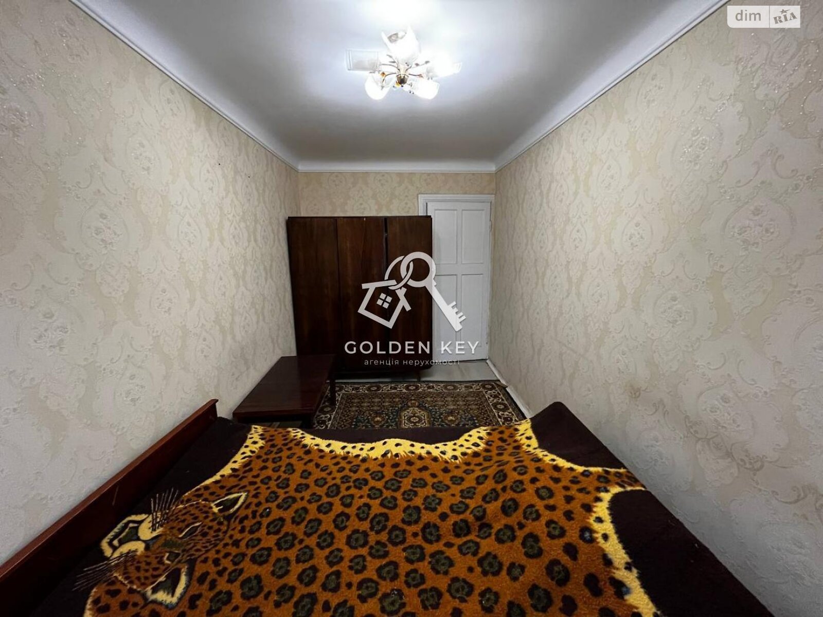 Продажа трехкомнатной квартиры в Кривом Роге, на пер. Бутлерова 6, район Покровский фото 1