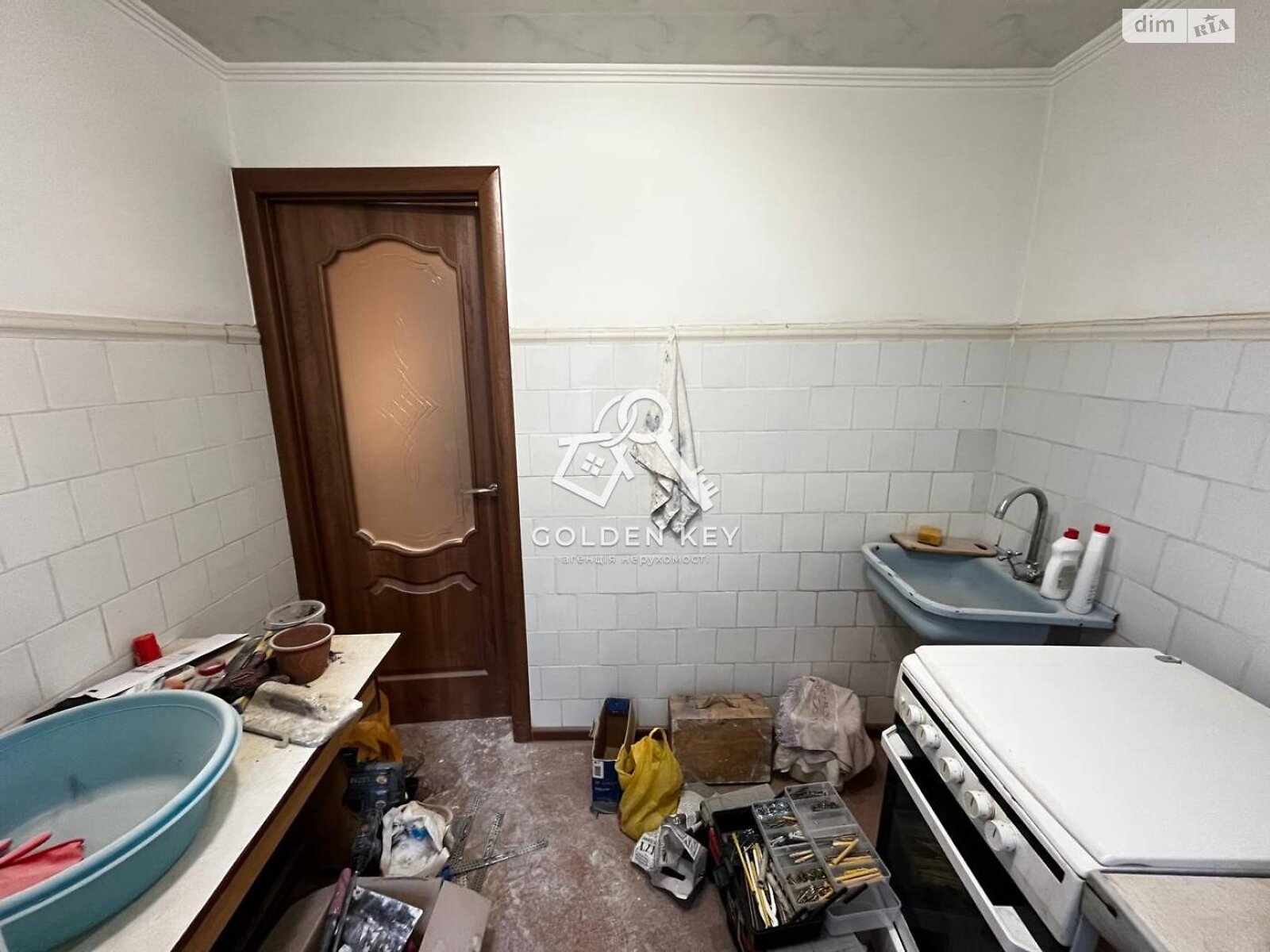 Продажа трехкомнатной квартиры в Кривом Роге, на пер. Бутлерова 6, район Покровский фото 1