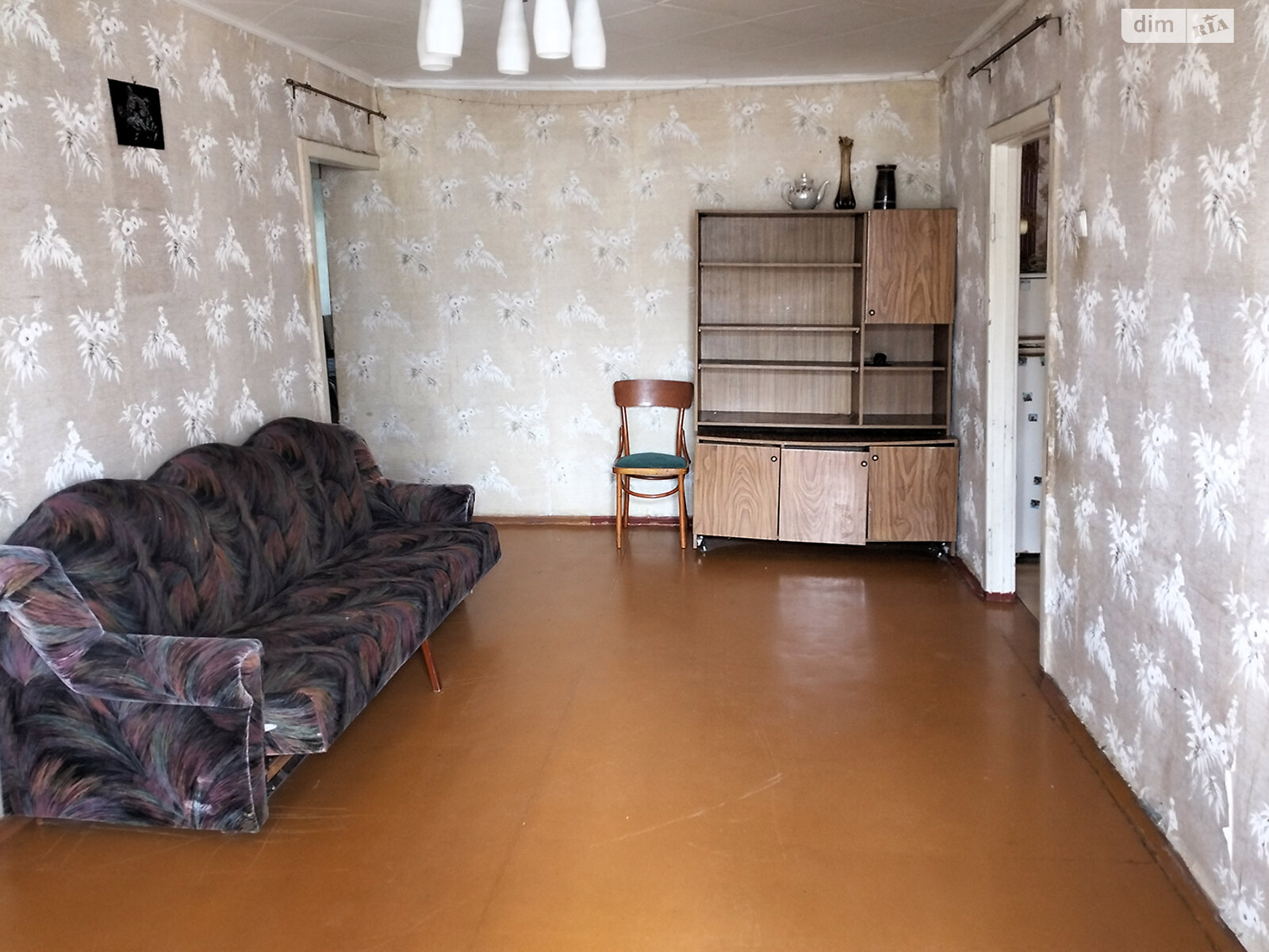 Продажа трехкомнатной квартиры в Кривом Роге, на ул. Эдуарда Фукса 67, район Покровский фото 1 Продажа трехкомнатной квартиры в Кривом Роге, на ул. Эдуарда Фукса 67, район Покровский фото 1