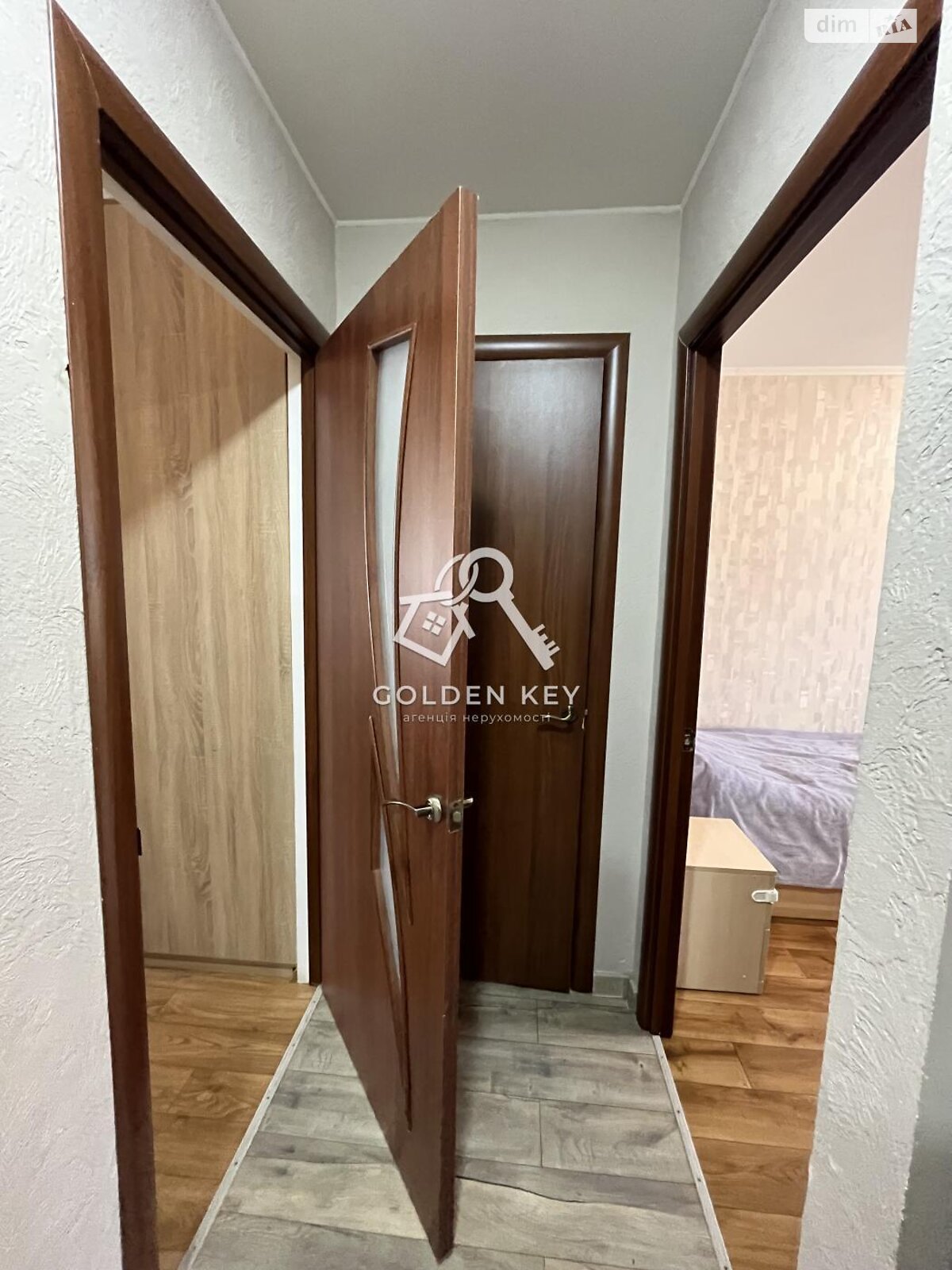 Продажа трехкомнатной квартиры в Кривом Роге, на ул. Эдуарда Фукса 56, район Покровский фото 1 Продажа трехкомнатной квартиры в Кривом Роге, на ул. Эдуарда Фукса 56, район Покровский фото 1