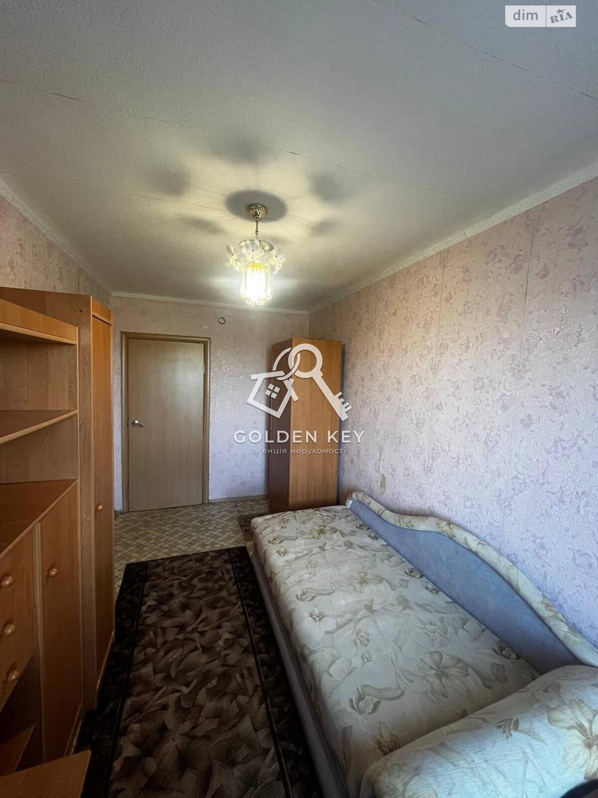 Продажа трехкомнатной квартиры в Кривом Роге, на ул. Эдуарда Фукса 21, район Покровский фото 1 Продажа трехкомнатной квартиры в Кривом Роге, на ул. Эдуарда Фукса 21, район Покровский фото 1