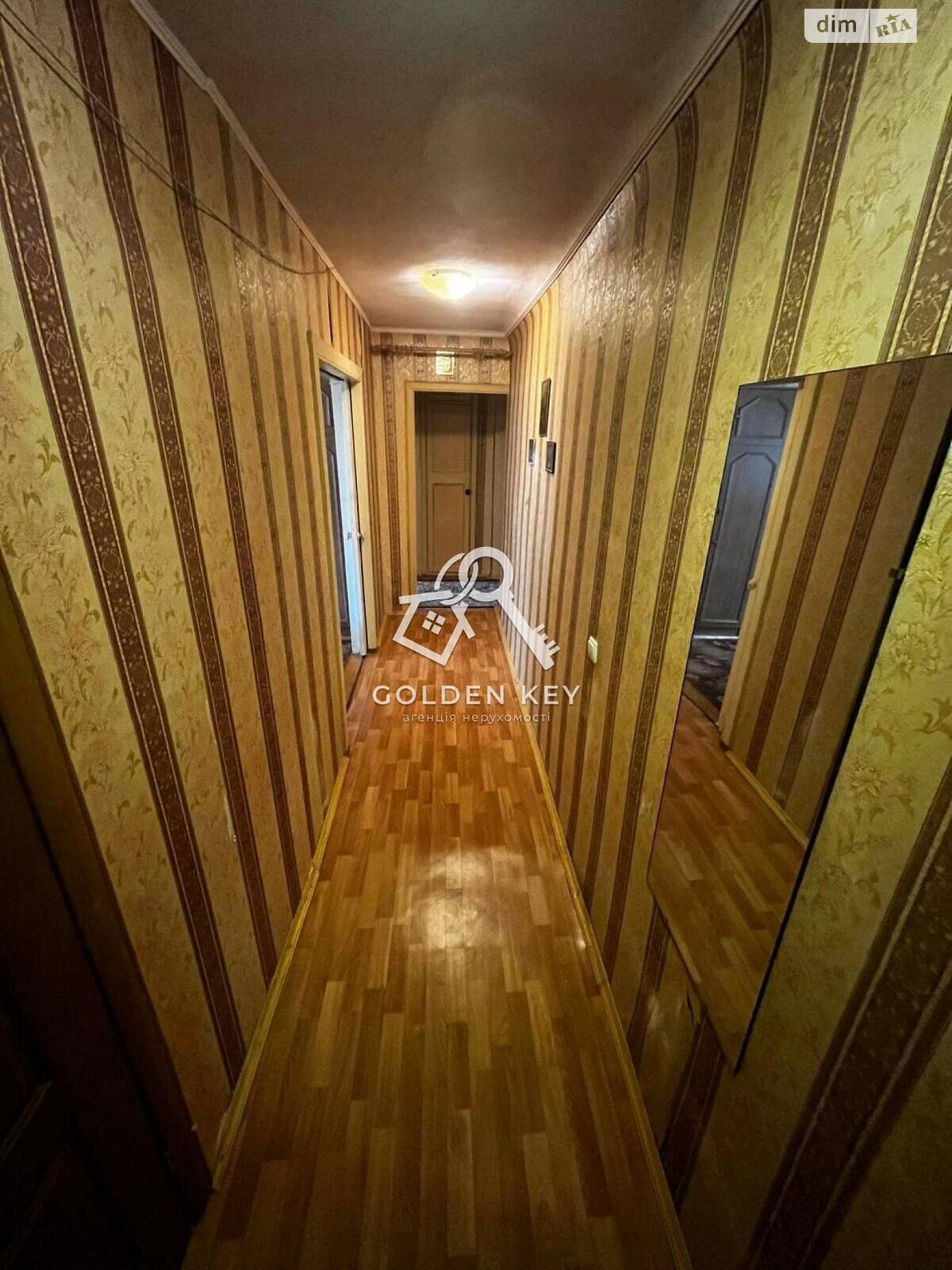 Продажа трехкомнатной квартиры в Кривом Роге, на ул. Эдуарда Фукса 21, район Покровский фото 1 Продажа трехкомнатной квартиры в Кривом Роге, на ул. Эдуарда Фукса 21, район Покровский фото 1