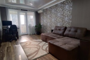 Продажа трехкомнатной квартиры в Кривом Роге, на ул. Эдуарда Фукса 47, район Покровский фото 2