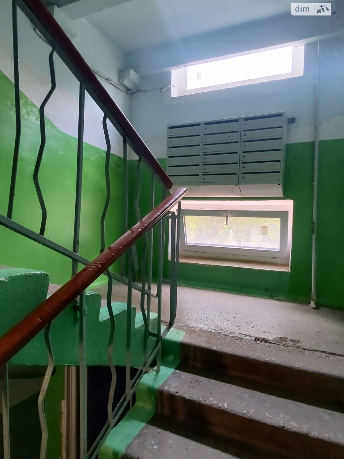 Продажа трехкомнатной квартиры в Кривом Роге, на ул. Эдуарда Фукса 47, район Покровский фото 1 Продажа трехкомнатной квартиры в Кривом Роге, на ул. Эдуарда Фукса 47, район Покровский фото 1