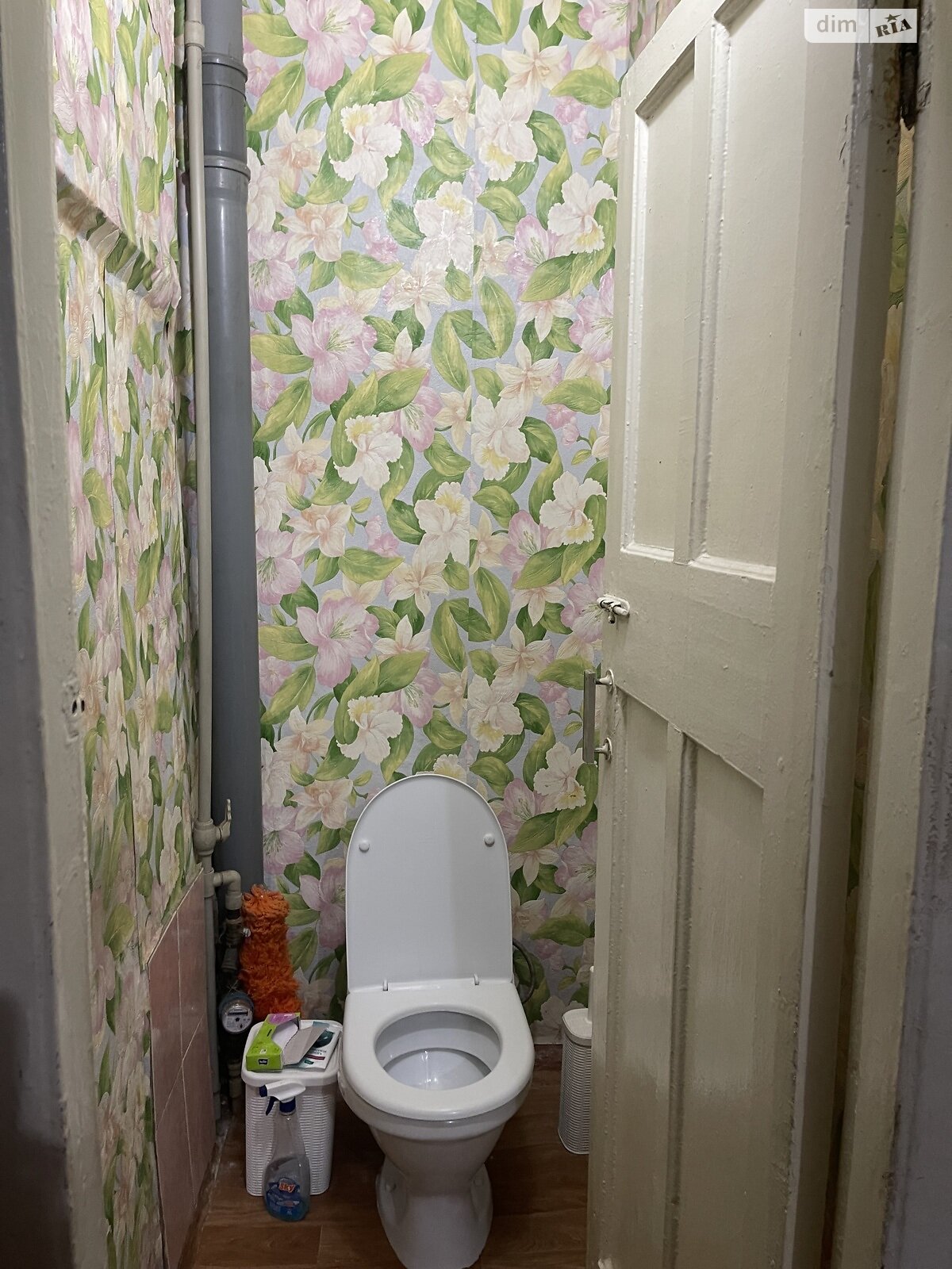 Продаж чотирикімнатної квартири в Кривому Розі, на вул. Січеславська 9, район Покровський фото 1 Продаж чотирикімнатної квартири в Кривому Розі, на вул. Січеславська 9, район Покровський фото 1