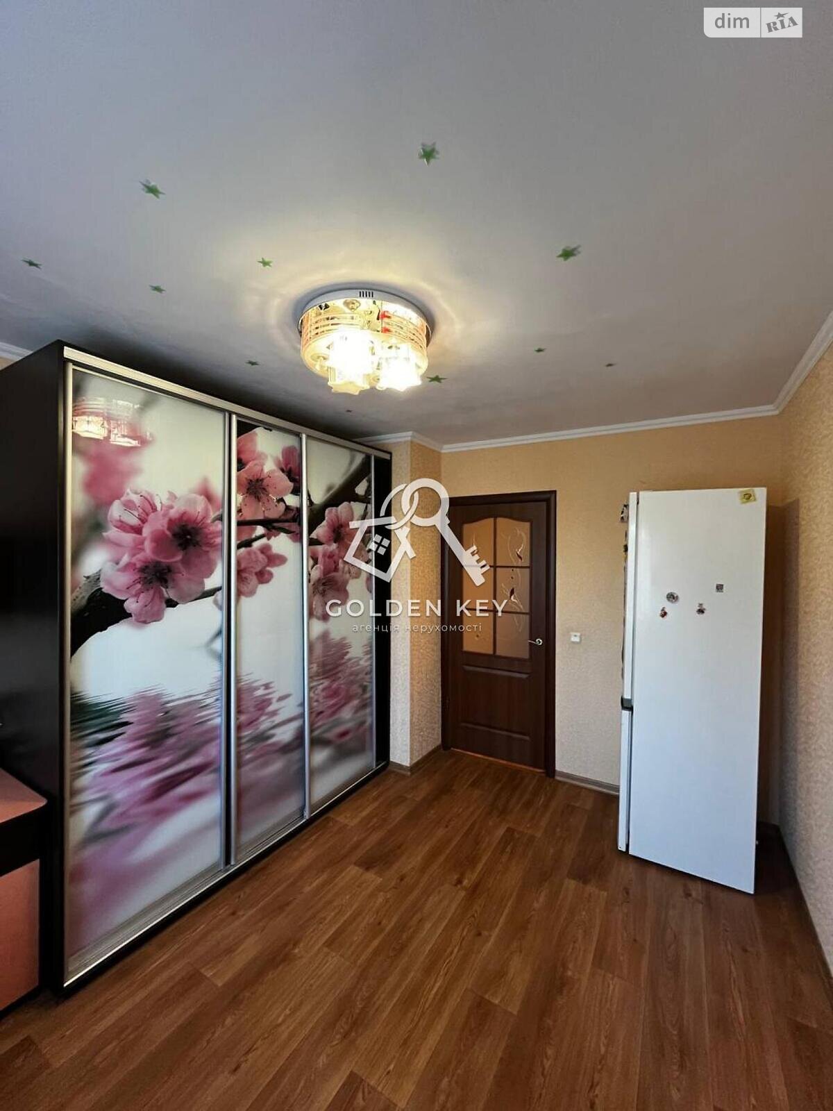 Продажа трехкомнатной квартиры в Кривом Роге, на ул. Кропивницкого 91, район Покровский фото 1 Продажа трехкомнатной квартиры в Кривом Роге, на ул. Кропивницкого 91, район Покровский фото 1