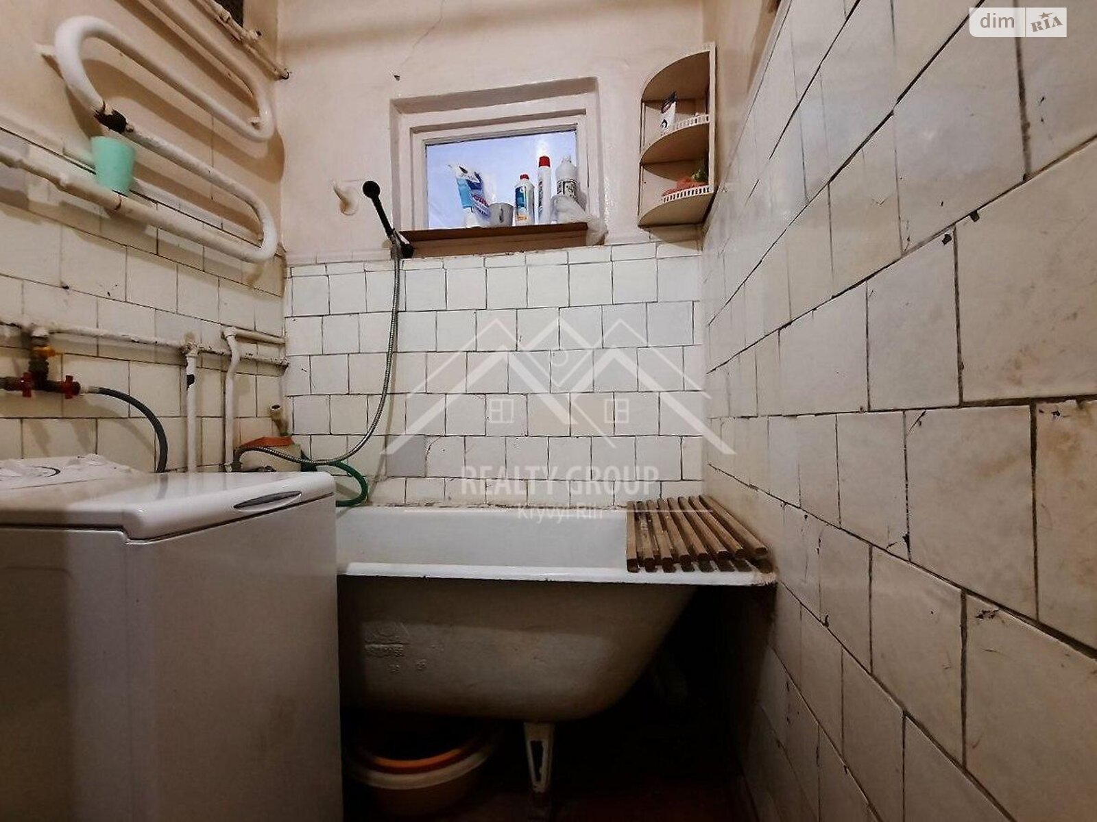 Продаж двокімнатної квартири в Кривому Розі, на вул. Кропивницького 29А, район Покровський фото 1 Продаж двокімнатної квартири в Кривому Розі, на вул. Кропивницького 29А, район Покровський фото 1