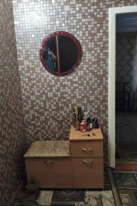 Продажа однокомнатной квартиры в Кривом Роге, на ул. Кропивницкого, кв. 52, район Покровский фото 2