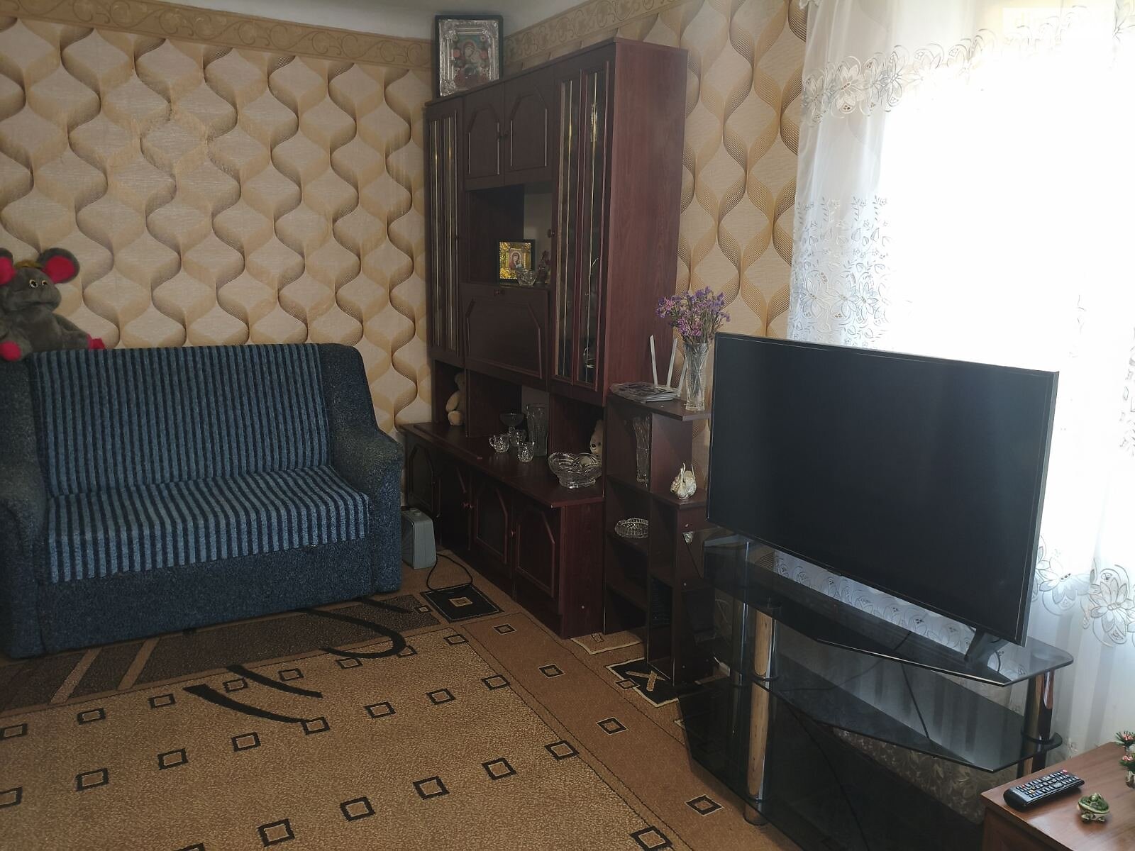 Продажа однокомнатной квартиры в Кривом Роге, на ул. Кропивницкого, кв. 52, район Покровский фото 1