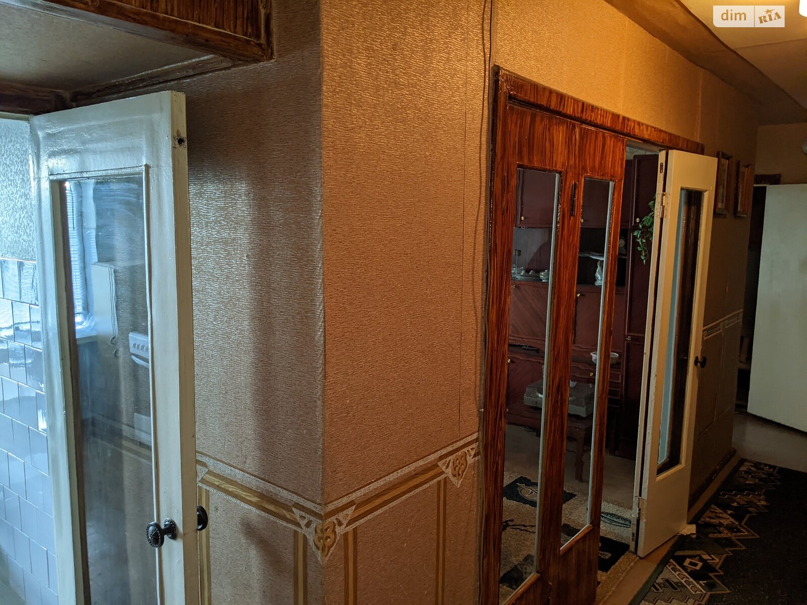 Продажа трехкомнатной квартиры в Кривом Роге, на бул. Миколи Вороного 35, район Покровский фото 1 Продажа трехкомнатной квартиры в Кривом Роге, на бул. Миколи Вороного 35, район Покровский фото 1