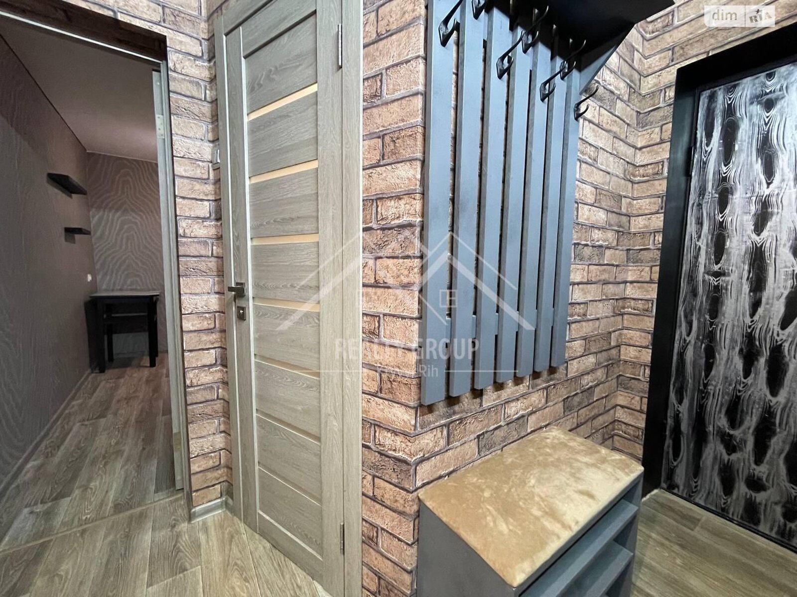 Продажа трехкомнатной квартиры в Кривом Роге, на ул. Мусоргского 26, район Покровский фото 1 Продажа трехкомнатной квартиры в Кривом Роге, на ул. Мусоргского 26, район Покровский фото 1