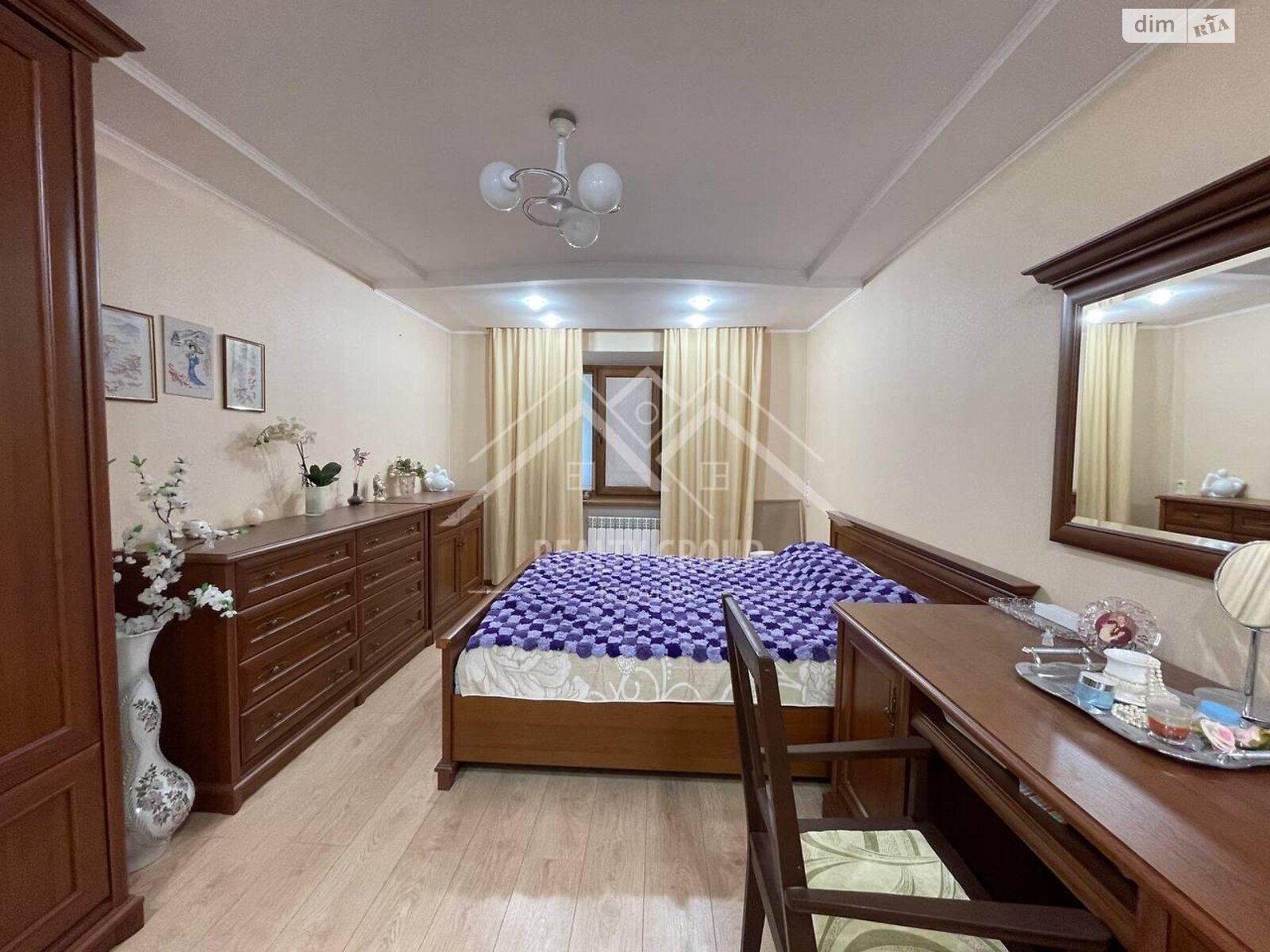 Продаж шестикімнатної квартири в Кривому Розі, на вул. Мусоргського 27 корпус 14, район Покровський фото 1 Продаж шестикімнатної квартири в Кривому Розі, на вул. Мусоргського 27 корпус 14, район Покровський фото 1