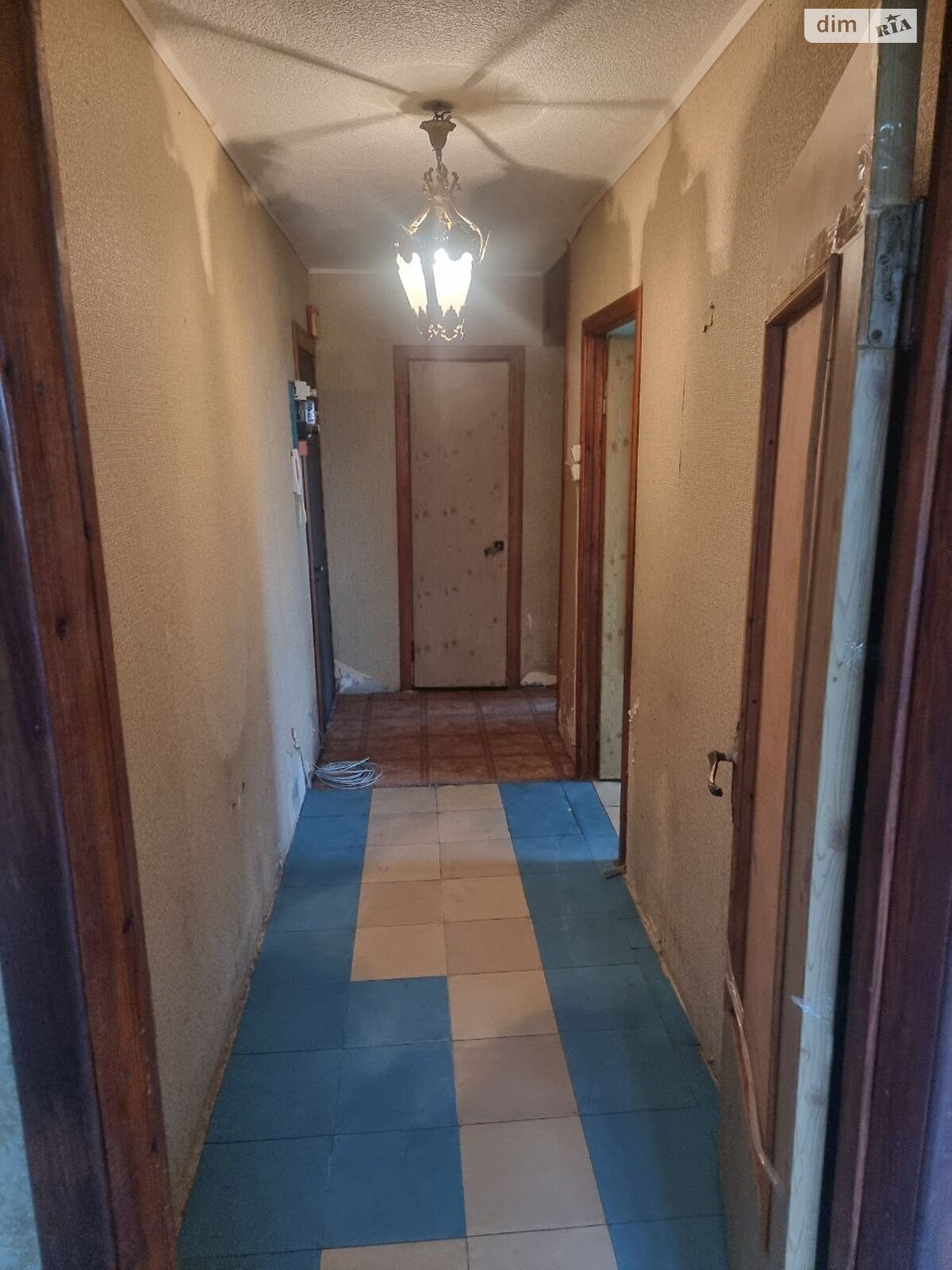 Продажа трехкомнатной квартиры в Кривом Роге, на ул. Николая Светальского 8, район Покровский фото 1 Продажа трехкомнатной квартиры в Кривом Роге, на ул. Николая Светальского 8, район Покровский фото 1